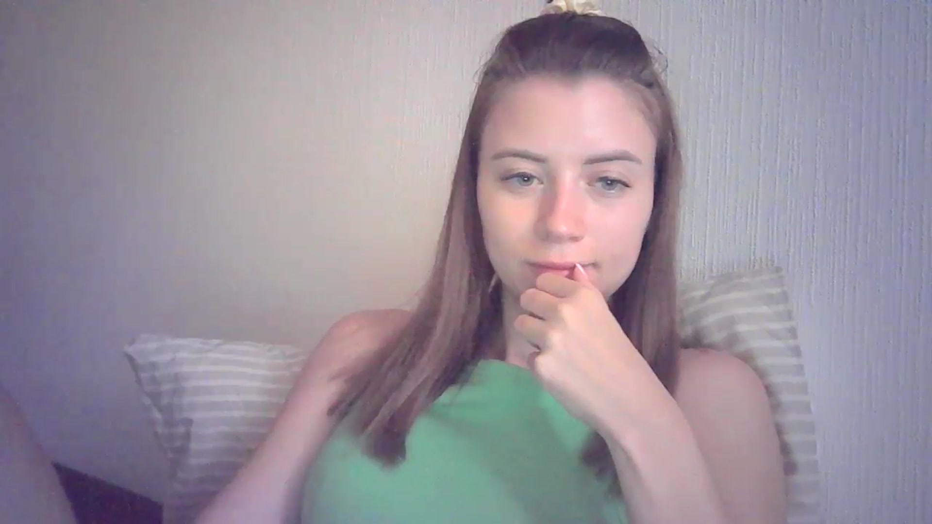 Gallery image thumbnail from Sulfate0's myfreecams stream on, 07/02/2024, 08:06 image 12 of 20