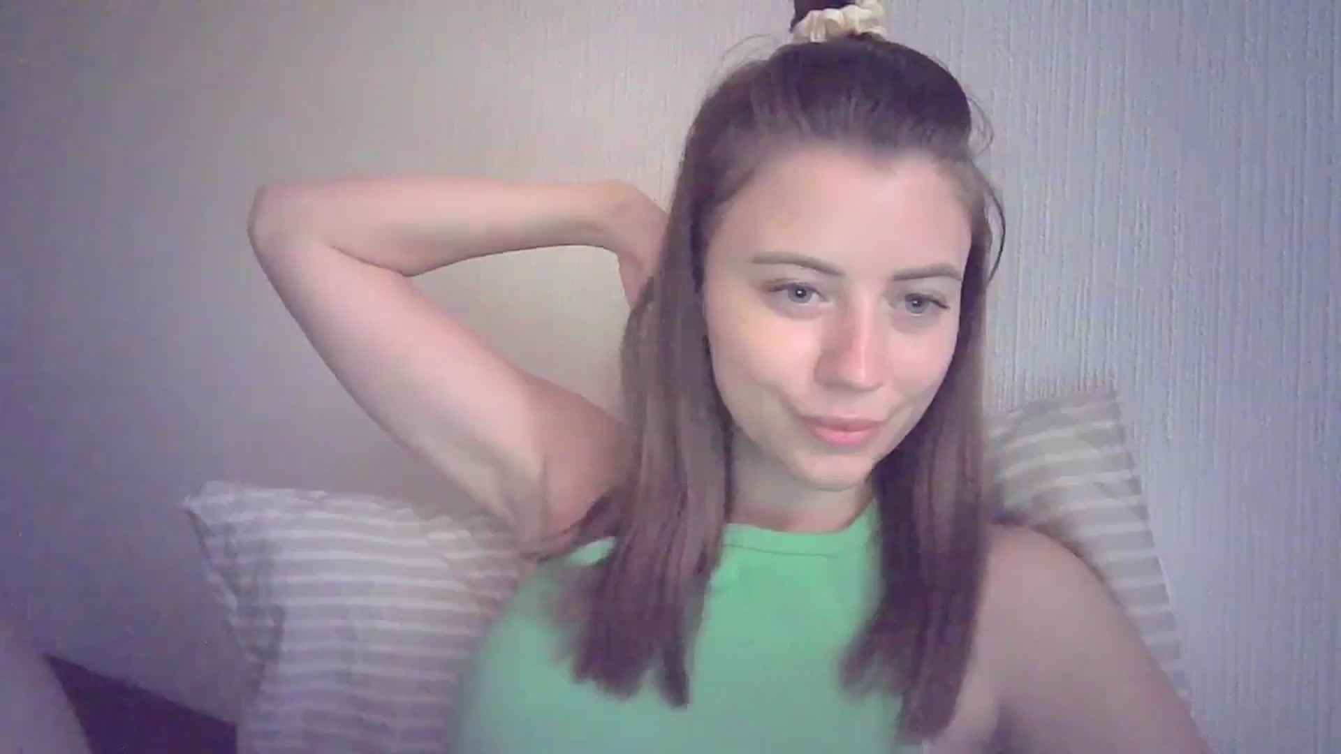 Gallery image thumbnail from Sulfate0's myfreecams stream on, 07/02/2024, 08:06 image 14 of 20