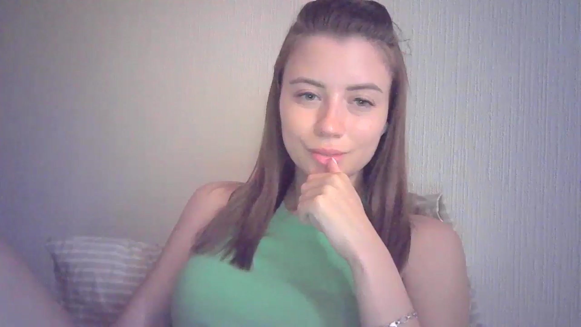 Gallery image thumbnail from Sulfate0's myfreecams stream on, 07/02/2024, 08:31 image 10 of 20