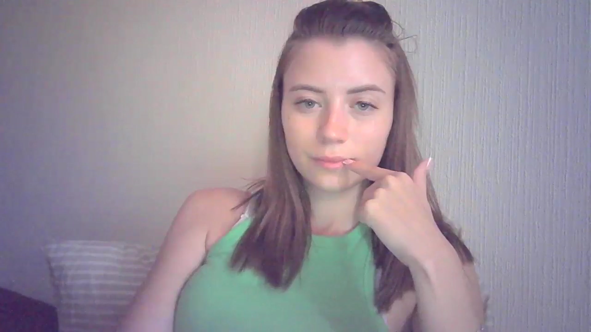 Gallery image thumbnail from Sulfate0's myfreecams stream on, 07/02/2024, 08:31 image 17 of 20