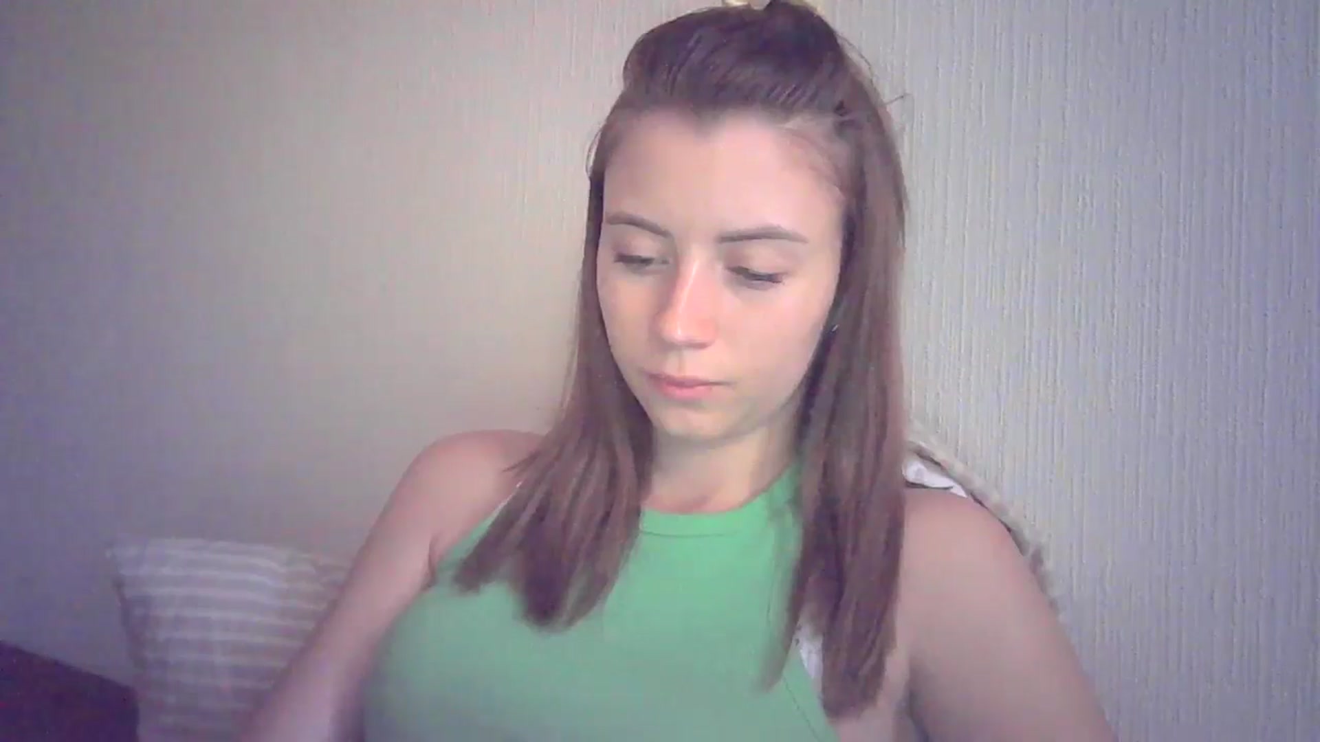Gallery image thumbnail from Sulfate0's myfreecams stream on, 07/02/2024, 08:31 image 16 of 20
