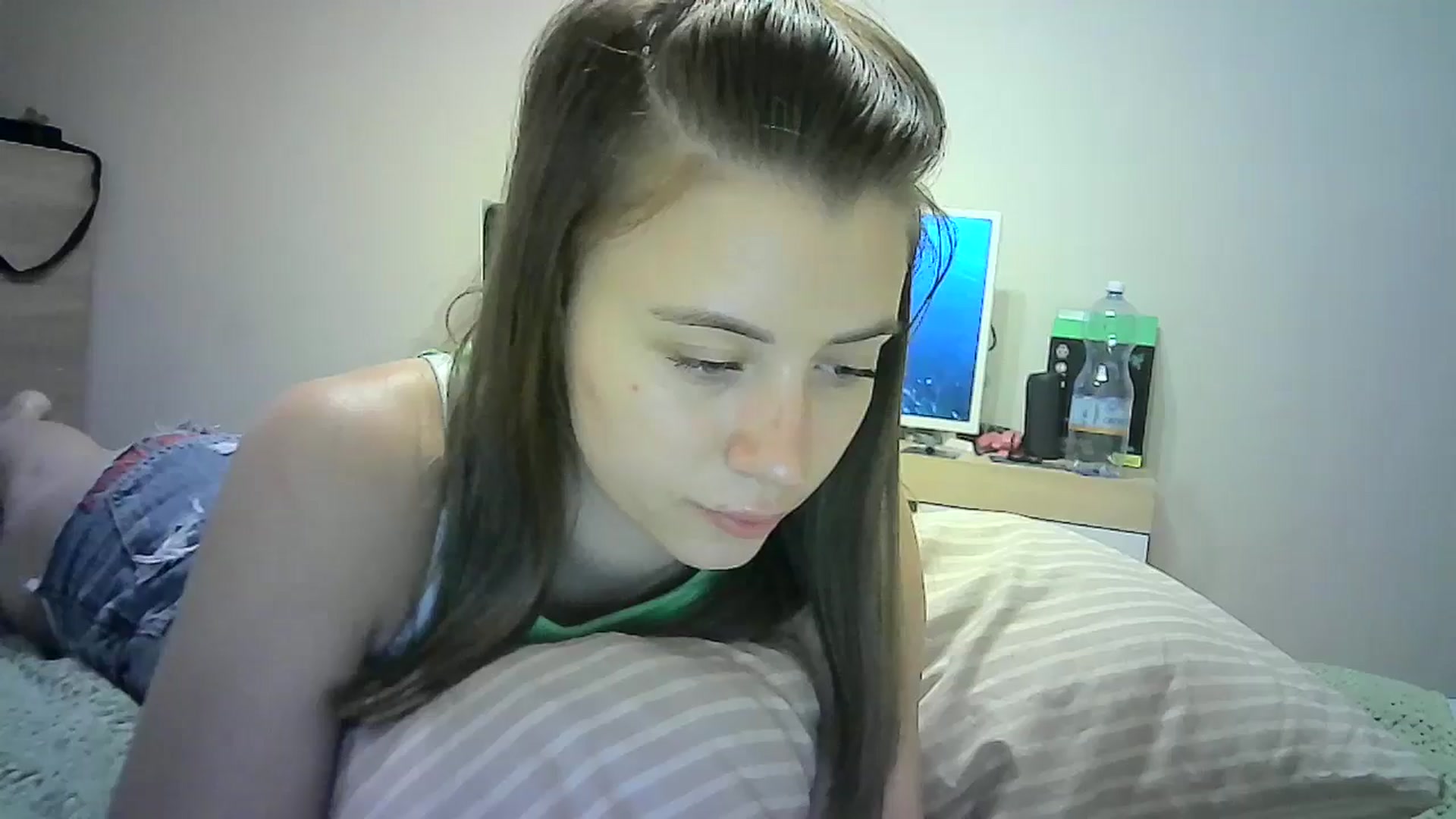 Gallery image thumbnail from Sulfate0's myfreecams stream on, 07/02/2024, 10:02 image 13 of 20