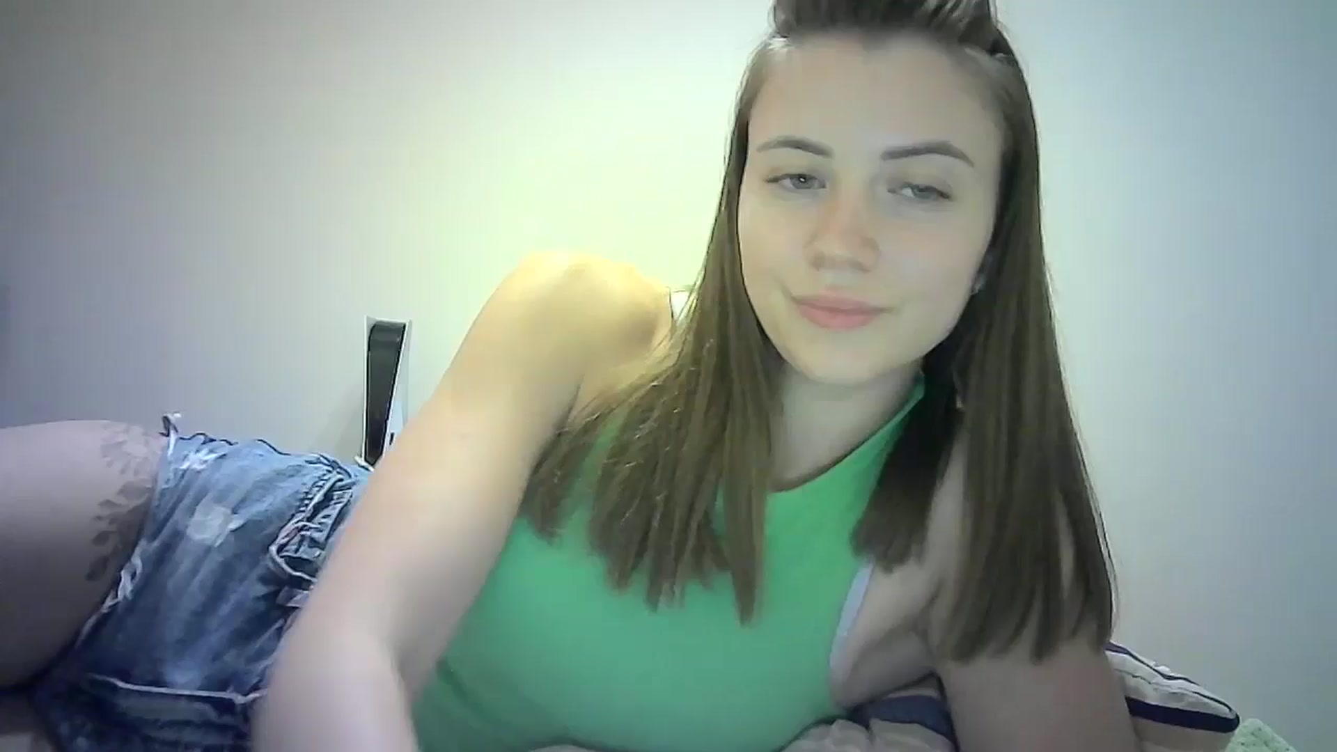 Gallery image thumbnail from Sulfate0's myfreecams stream on, 07/02/2024, 11:39 image 14 of 20
