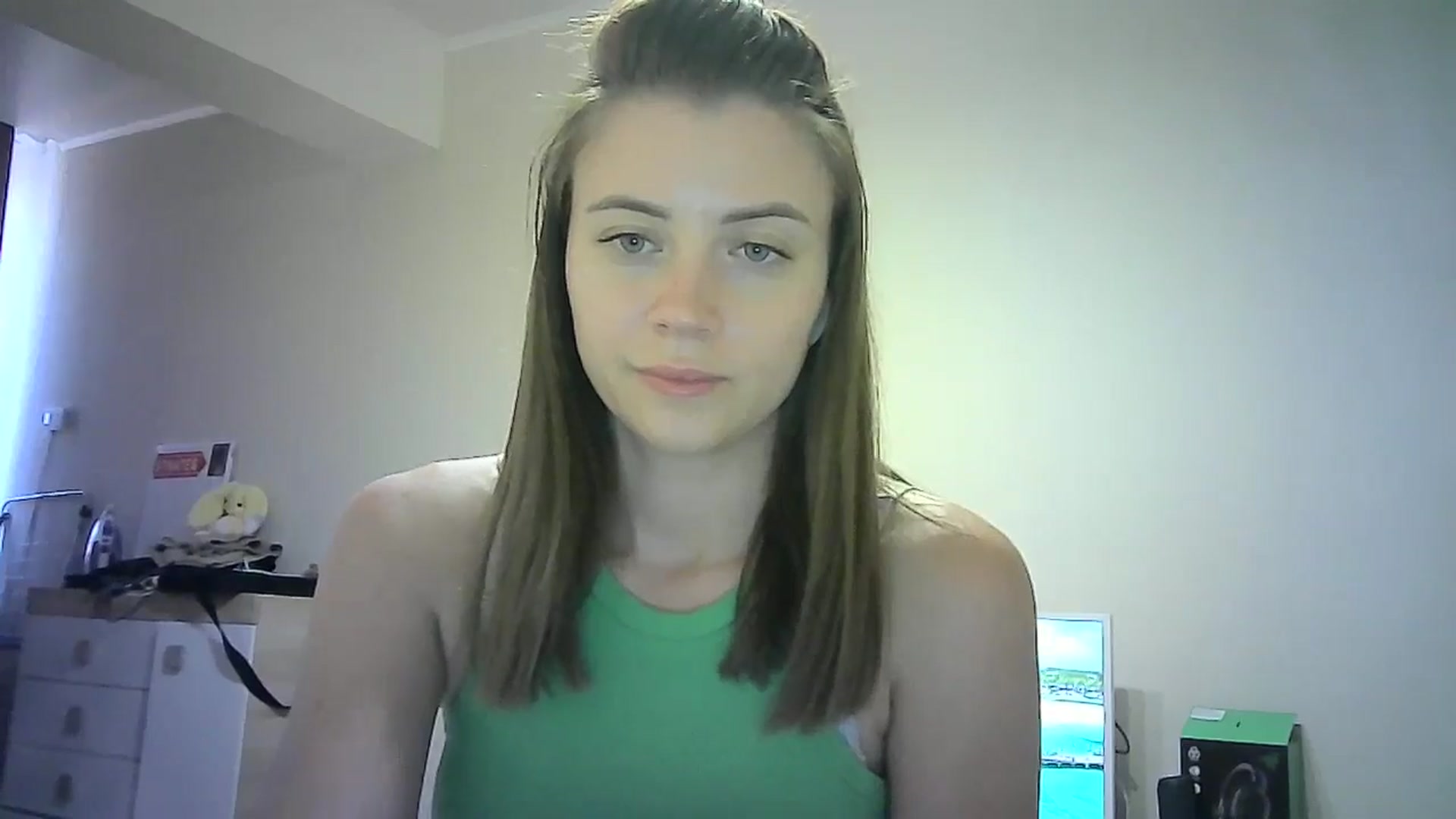 Gallery image thumbnail from Sulfate0's myfreecams stream on, 07/02/2024, 12:54 image 13 of 20