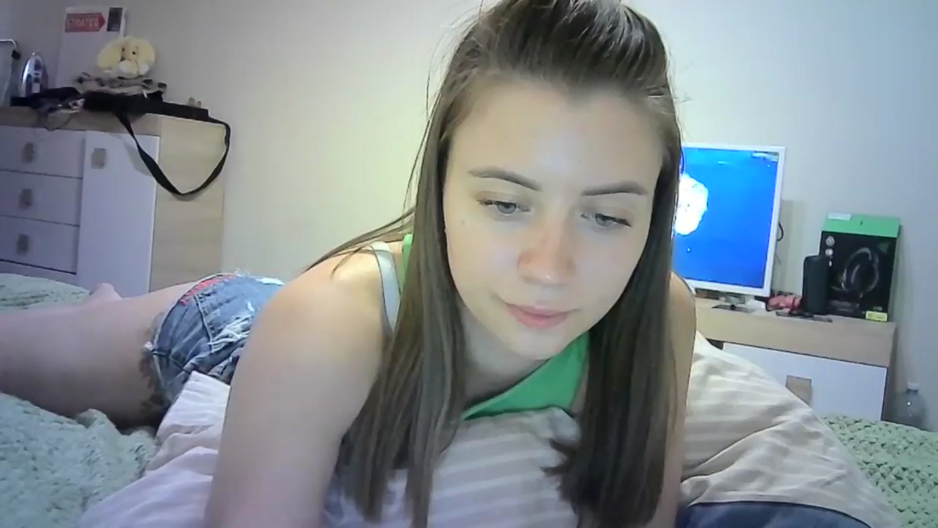 Gallery image thumbnail from Sulfate0's myfreecams stream on, 07/02/2024, 12:54 image 1 of 20