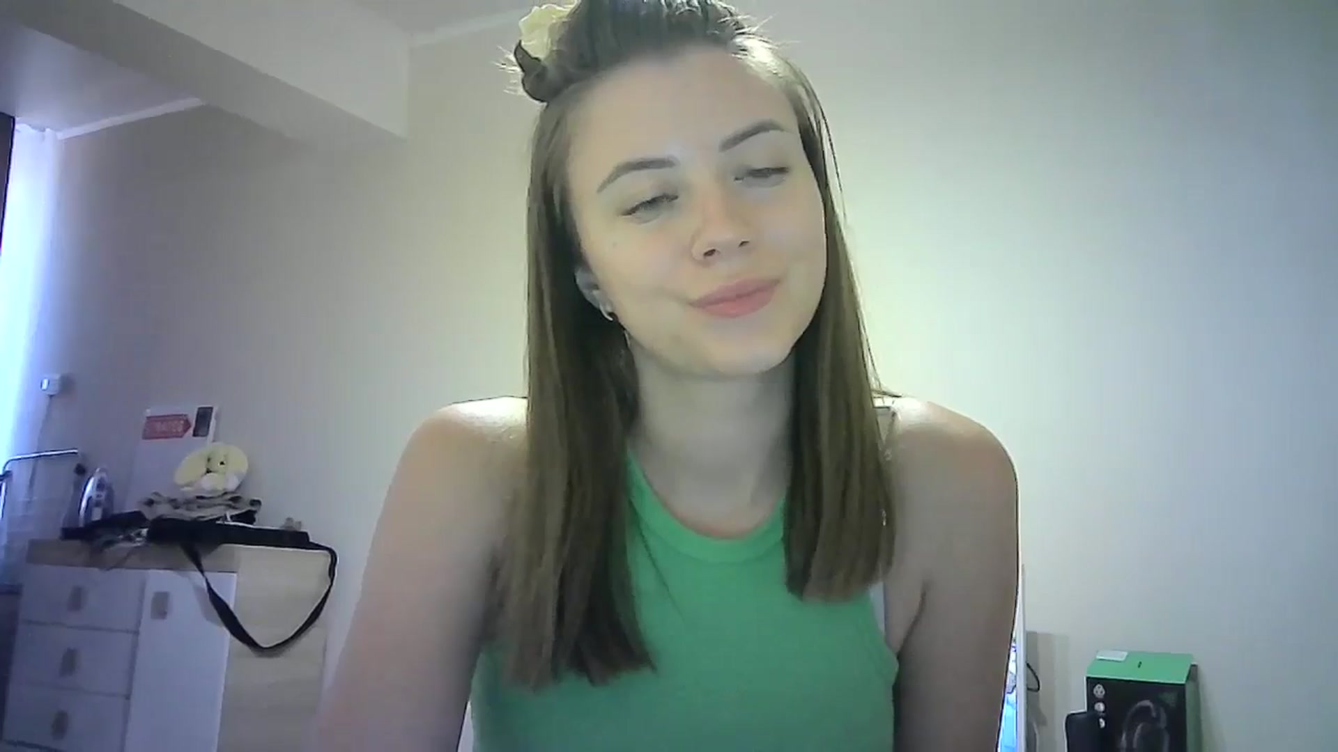 Gallery image thumbnail from Sulfate0's myfreecams stream on, 07/02/2024, 12:54 image 15 of 20