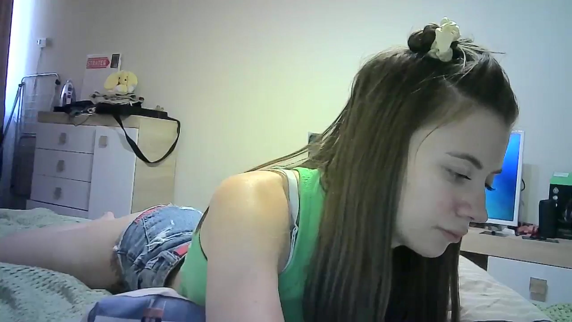 Gallery image thumbnail from Sulfate0's myfreecams stream on, 07/02/2024, 12:54 image 6 of 20