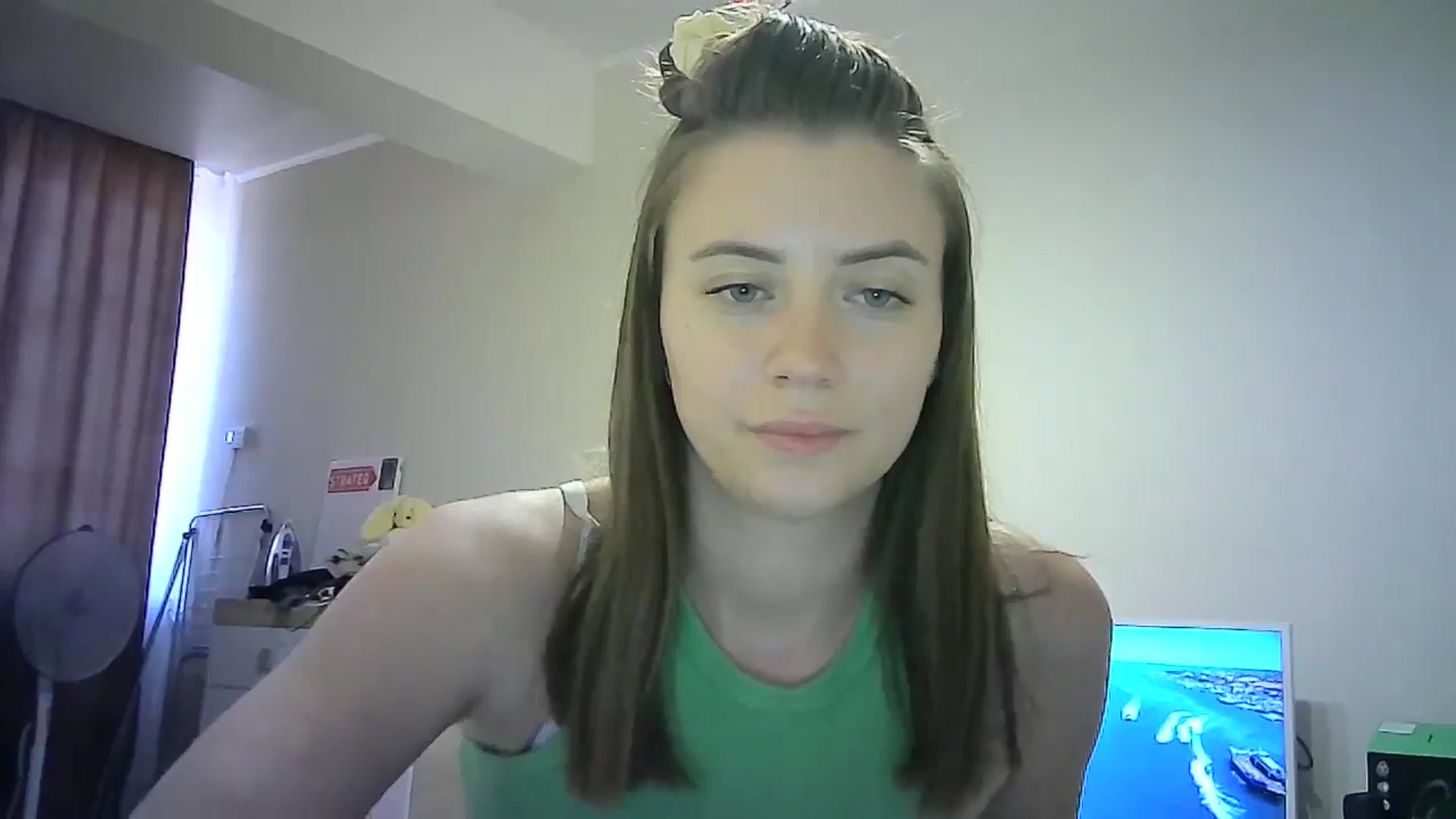 Gallery image thumbnail from Sulfate0's myfreecams stream on, 07/02/2024, 12:54 image 18 of 20