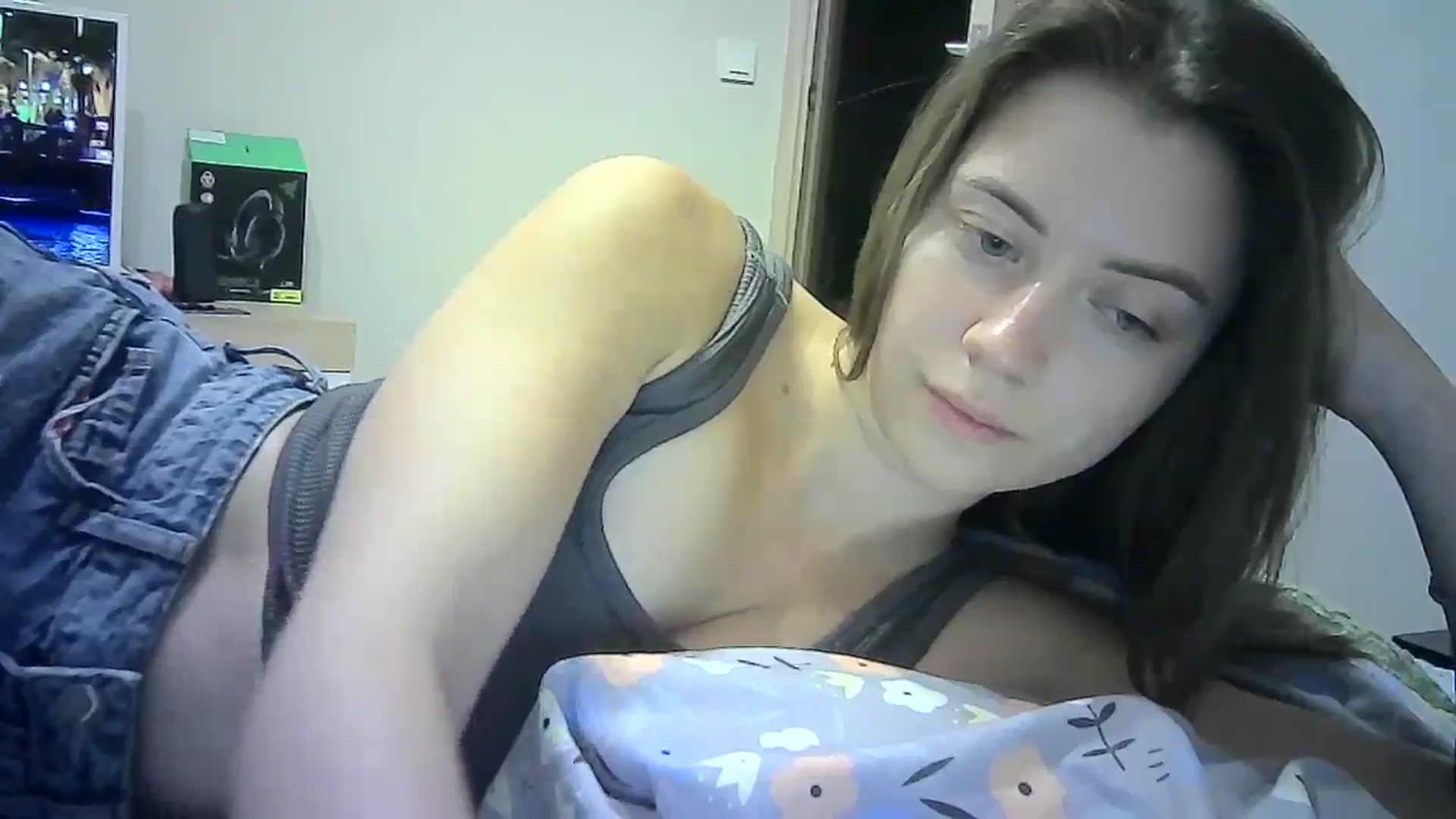 Gallery image thumbnail from Sulfate0's myfreecams stream on, 07/03/2024, 09:04 image 17 of 20