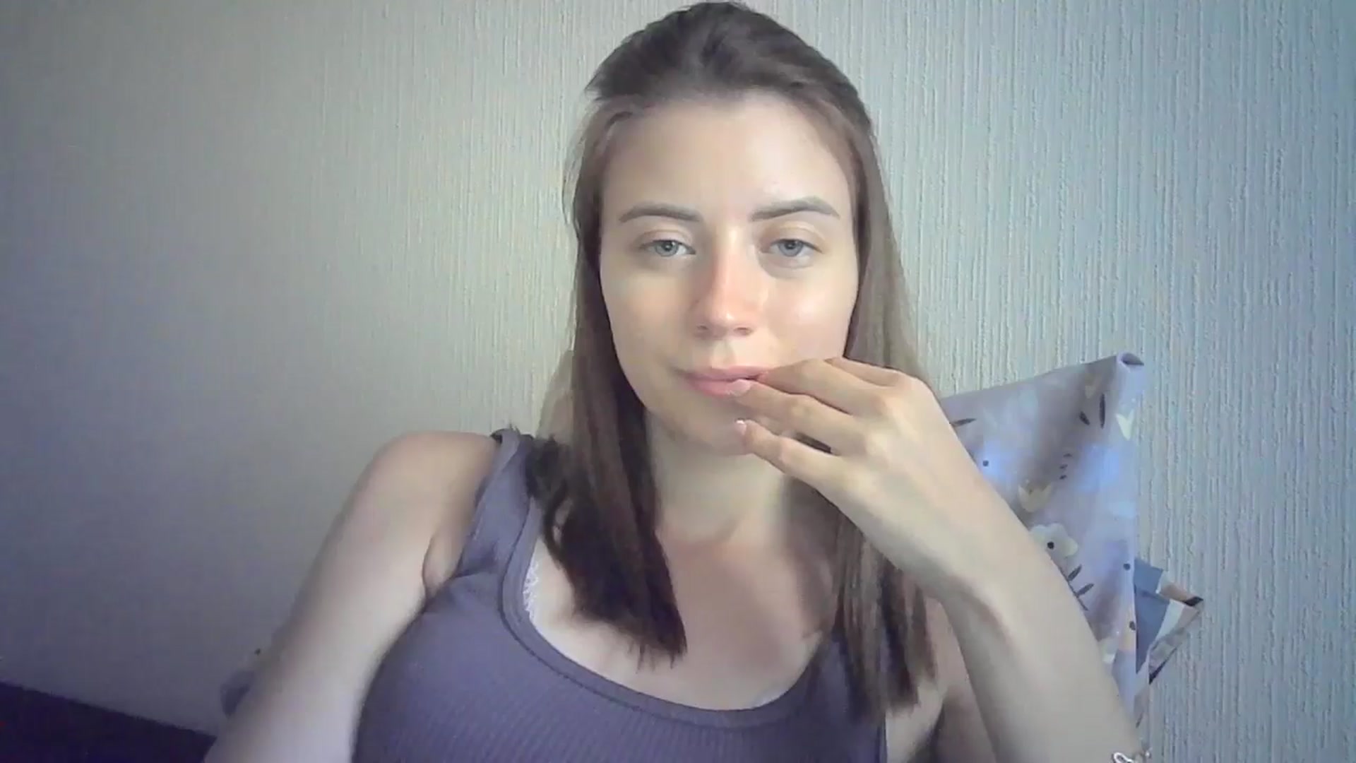 Gallery image thumbnail from Sulfate0's myfreecams stream on, 07/03/2024, 11:27 image 3 of 20