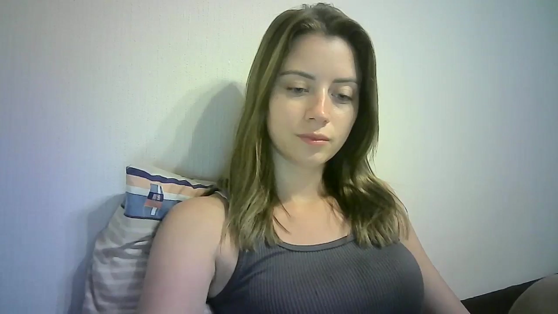 Gallery image thumbnail from Sulfate0's myfreecams stream on, 07/06/2024, 12:38 image 6 of 20