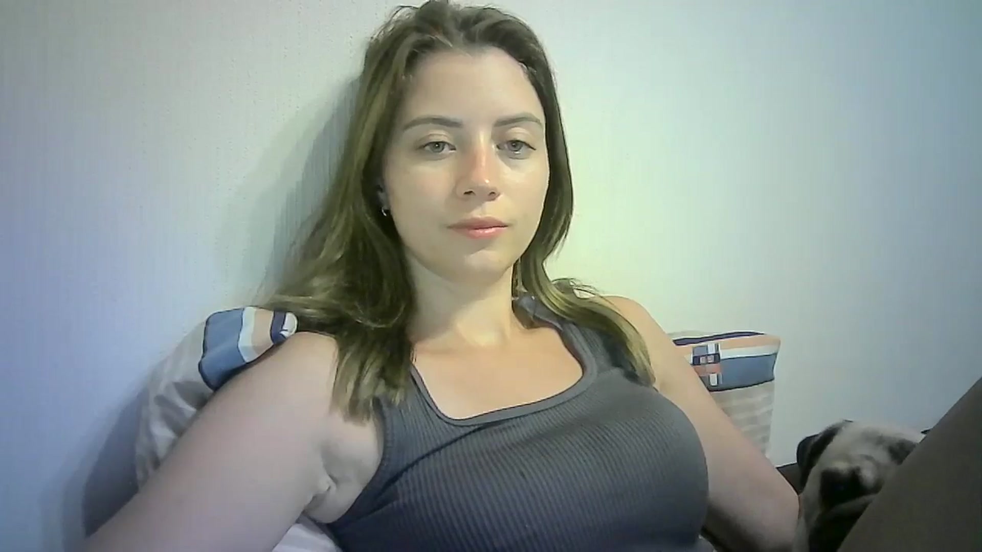 Gallery image thumbnail from Sulfate0's myfreecams stream on, 07/06/2024, 12:38 image 17 of 20