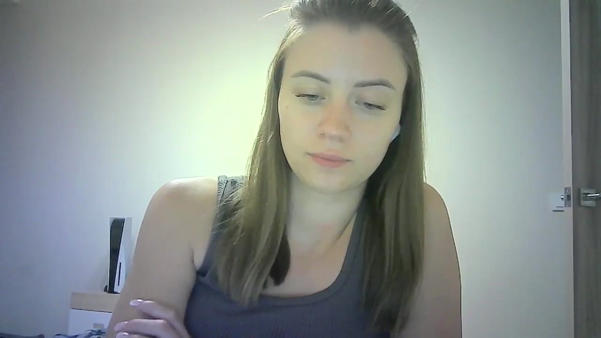 Gallery image thumbnail from Sulfate0's myfreecams stream on, 07/07/2024, 07:55 image 13 of 20