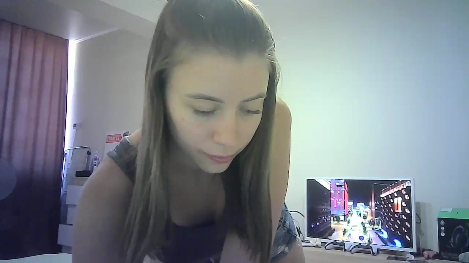 Gallery image thumbnail from Sulfate0's myfreecams stream on, 07/07/2024, 10:13 image 9 of 20