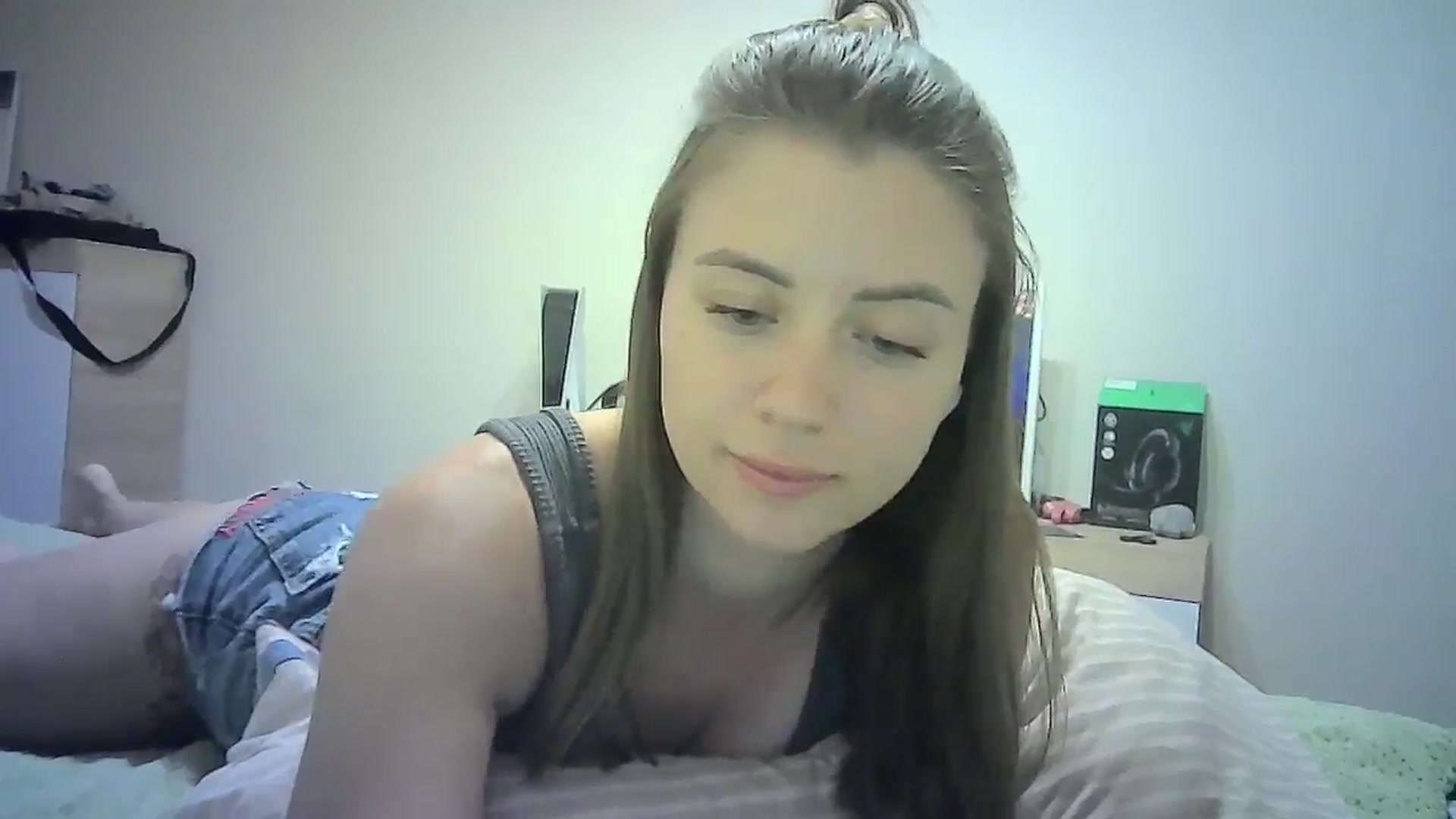 Gallery image thumbnail from Sulfate0's myfreecams stream on, 07/07/2024, 10:13 image 16 of 20