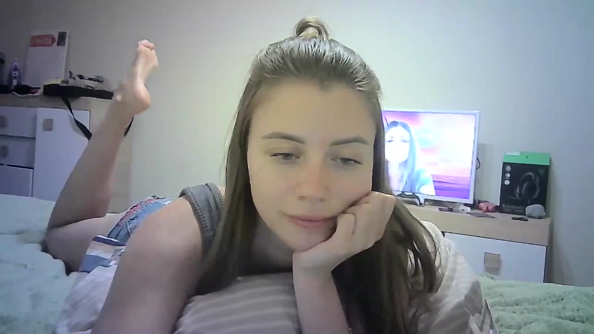 Gallery image thumbnail from Sulfate0's myfreecams stream on, 07/07/2024, 10:27 image 6 of 20