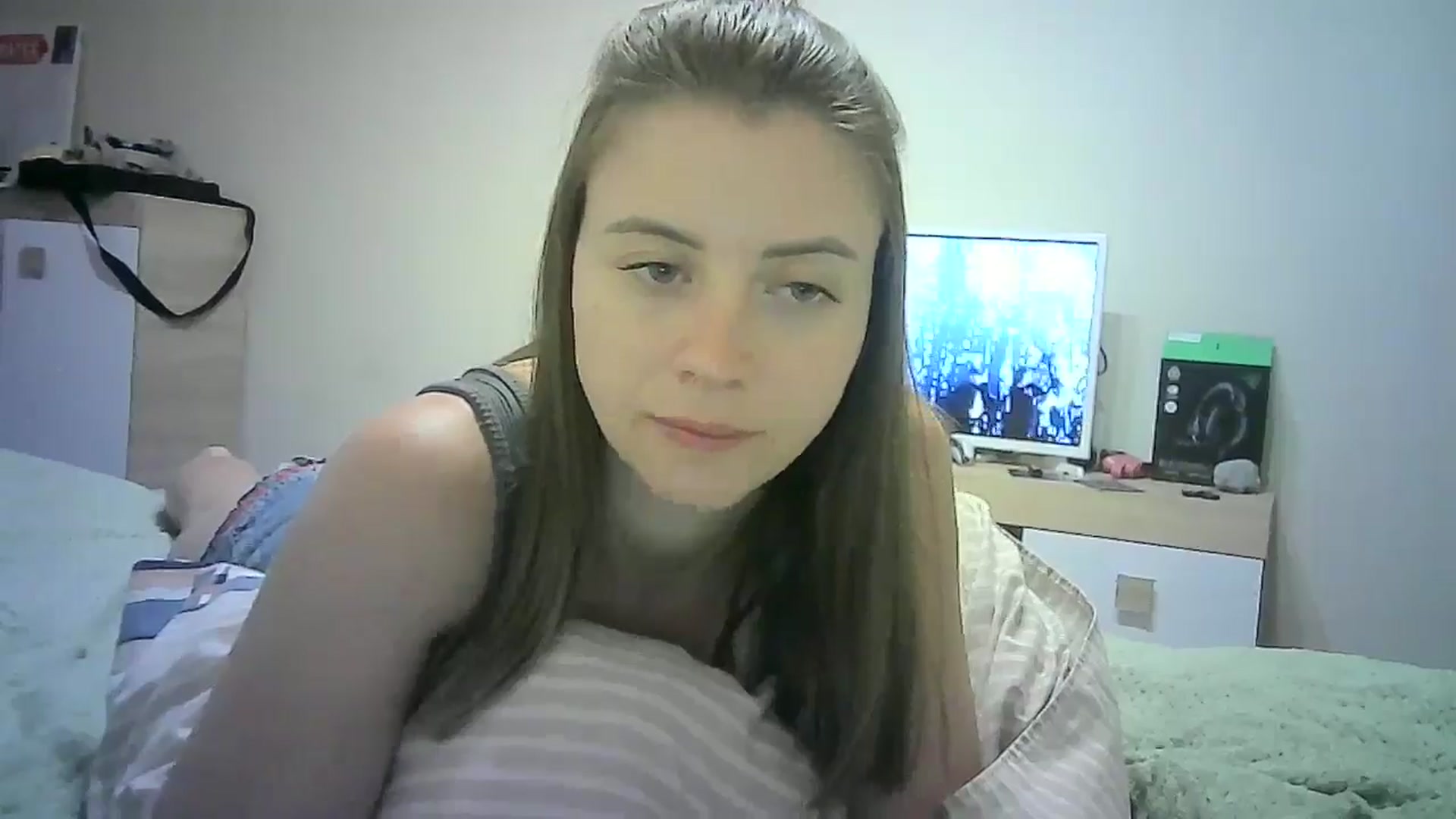 Gallery image thumbnail from Sulfate0's myfreecams stream on, 07/07/2024, 10:27 image 2 of 20