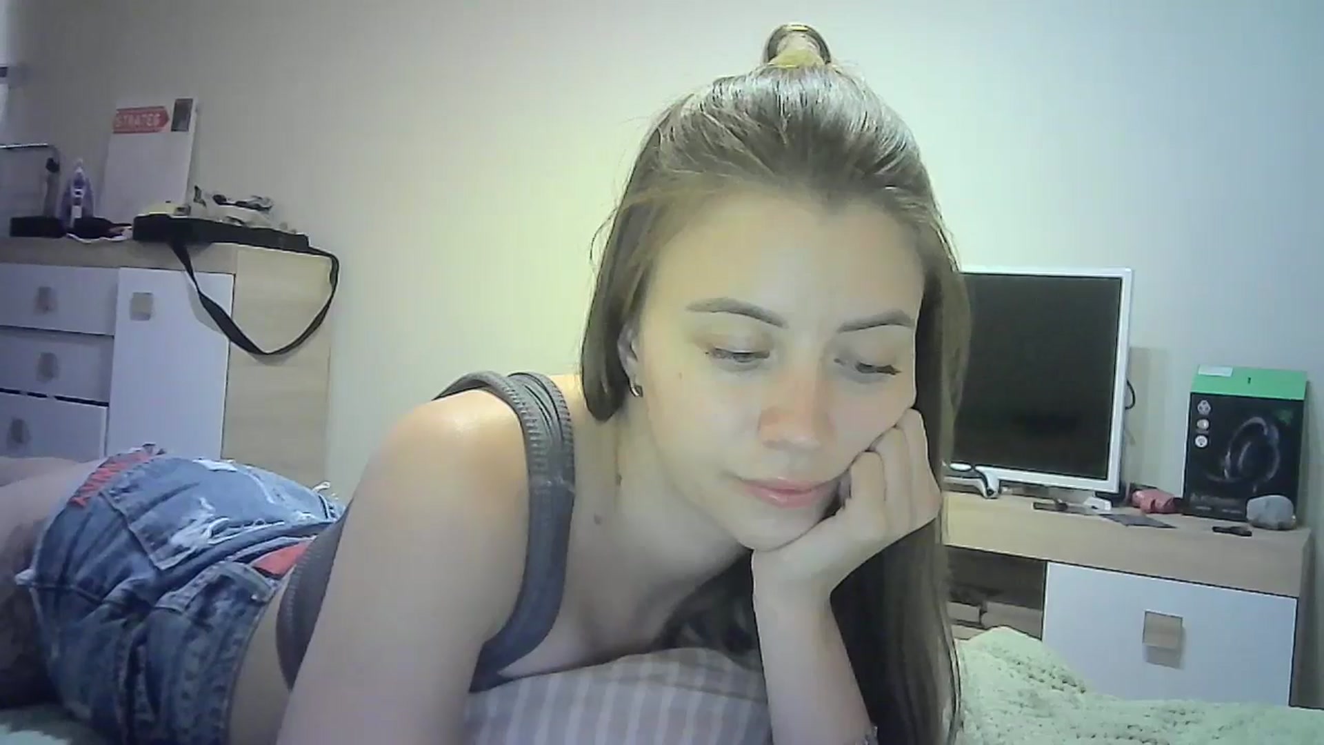 Gallery image thumbnail from Sulfate0's myfreecams stream on, 07/07/2024, 11:15 image 18 of 20