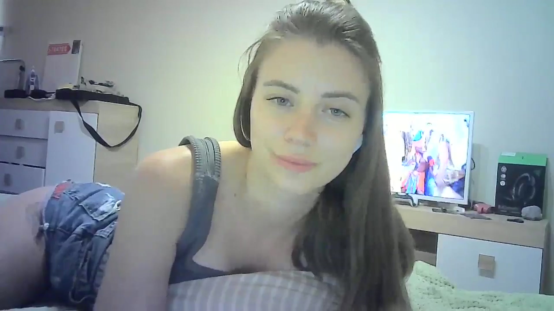 Gallery image thumbnail from Sulfate0's myfreecams stream on, 07/07/2024, 11:15 image 17 of 20