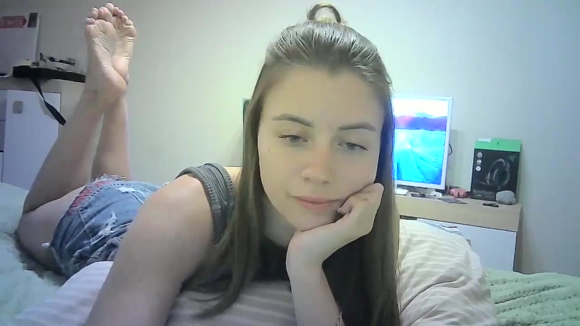 Gallery image thumbnail from Sulfate0's myfreecams stream on, 07/07/2024, 11:57 image 8 of 20