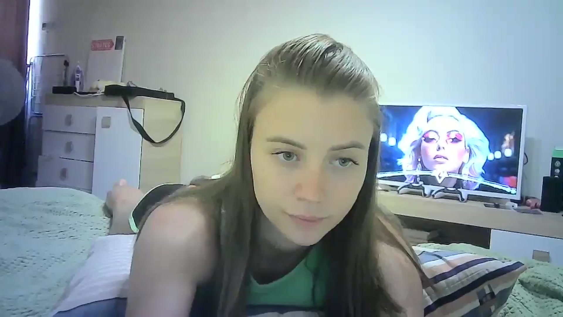 Gallery image thumbnail from Sulfate0's myfreecams stream on, 07/08/2024, 09:32 image 10 of 20