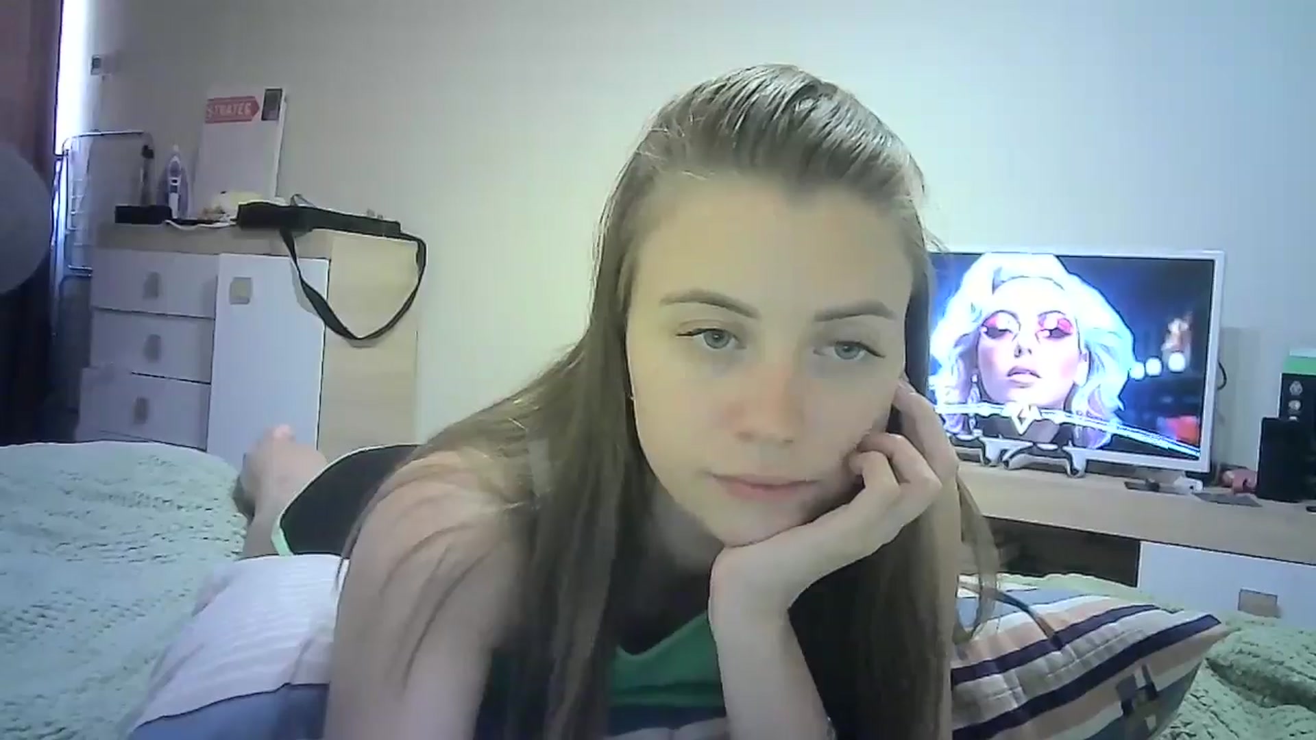 Gallery image thumbnail from Sulfate0's myfreecams stream on, 07/08/2024, 09:32 image 14 of 20