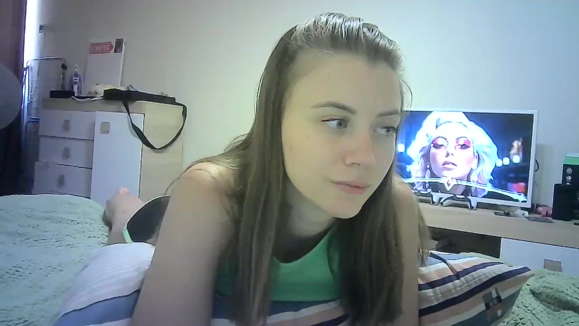 Gallery image thumbnail from Sulfate0's myfreecams stream on, 07/08/2024, 09:32 image 15 of 20