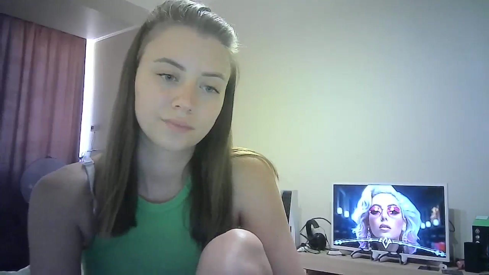 Gallery image thumbnail from Sulfate0's myfreecams stream on, 07/08/2024, 10:08 image 14 of 20
