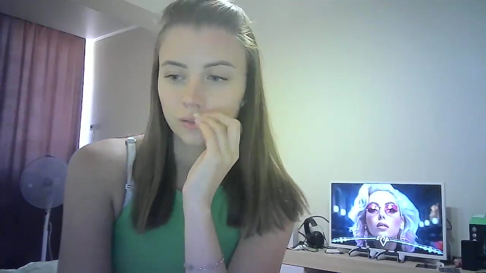 Gallery image thumbnail from Sulfate0's myfreecams stream on, 07/08/2024, 10:08 image 15 of 20