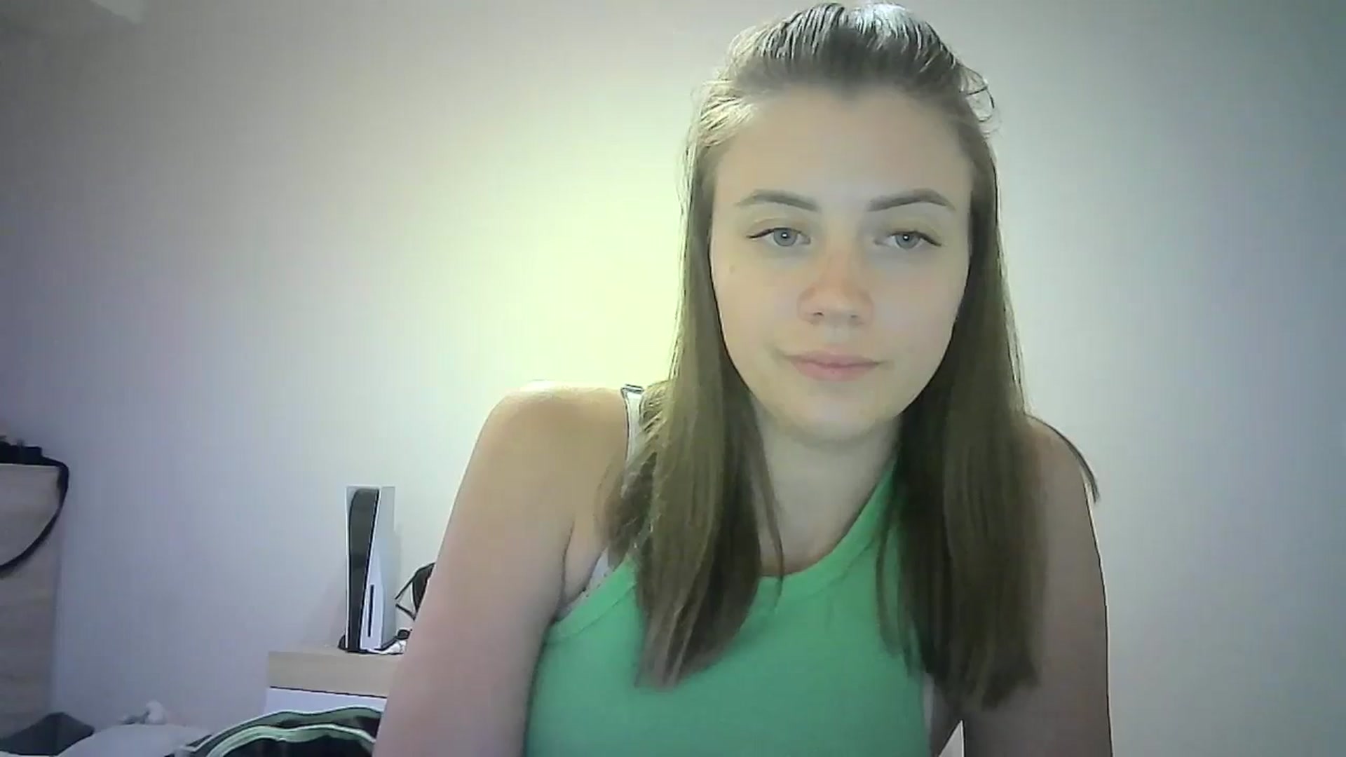 Gallery image thumbnail from Sulfate0's myfreecams stream on, 07/08/2024, 10:50 image 8 of 20