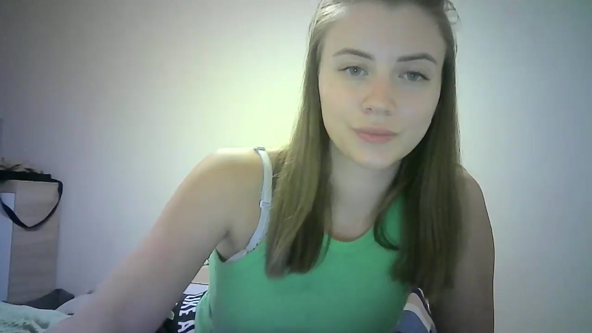 Gallery image thumbnail from Sulfate0's myfreecams stream on, 07/08/2024, 10:50 image 1 of 20