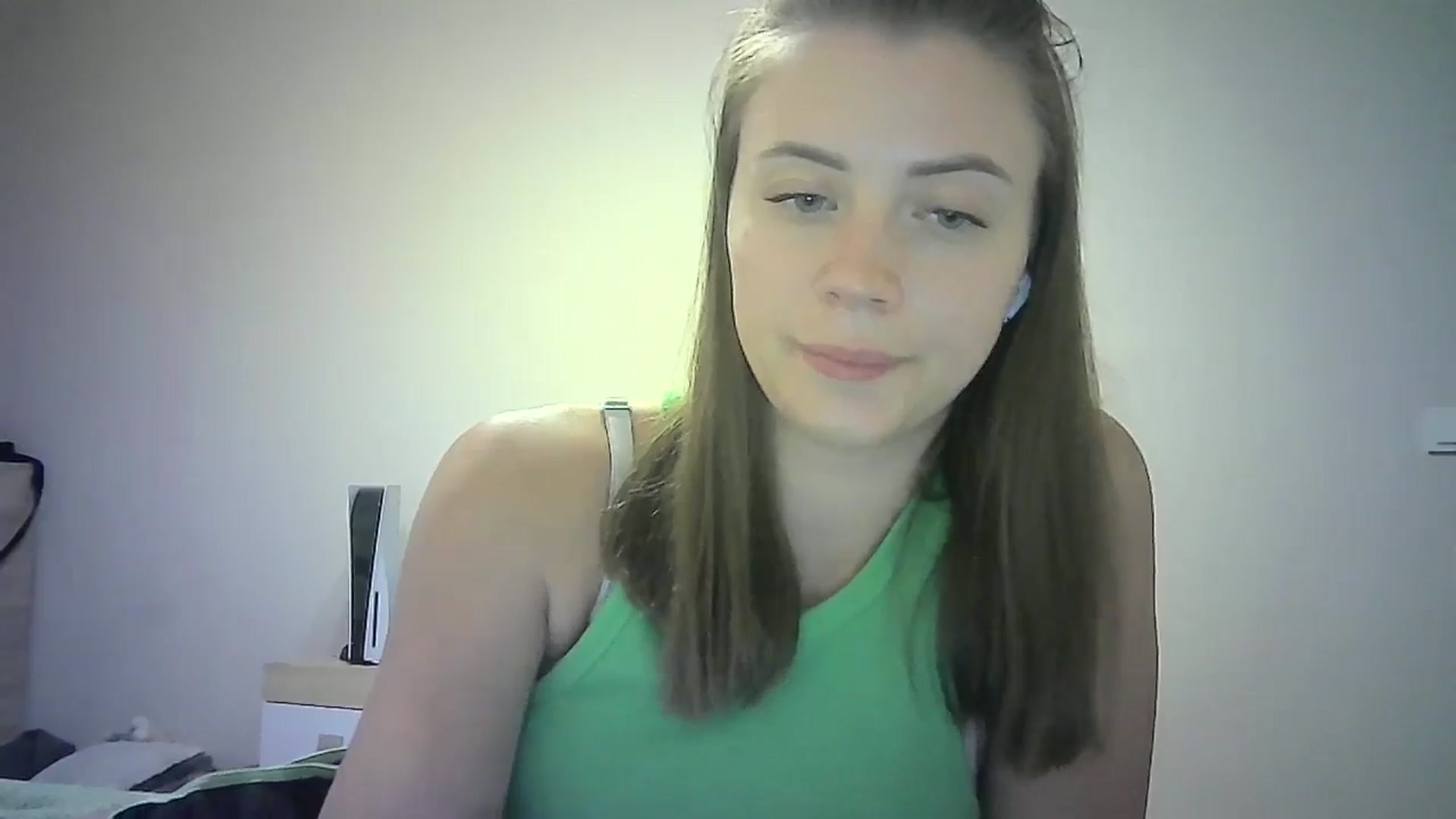 Gallery image thumbnail from Sulfate0's myfreecams stream on, 07/08/2024, 10:50 image 16 of 20