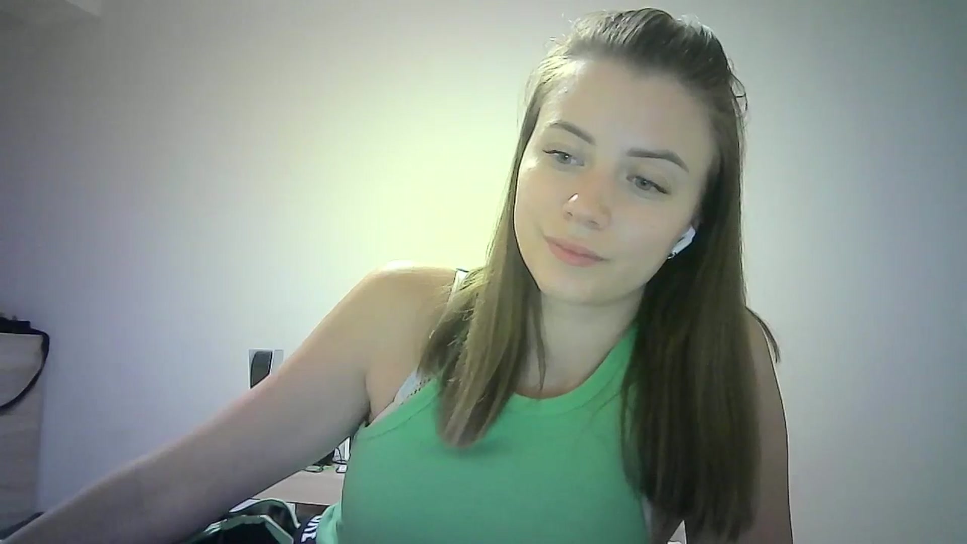 Gallery image thumbnail from Sulfate0's myfreecams stream on, 07/08/2024, 10:50 image 4 of 20