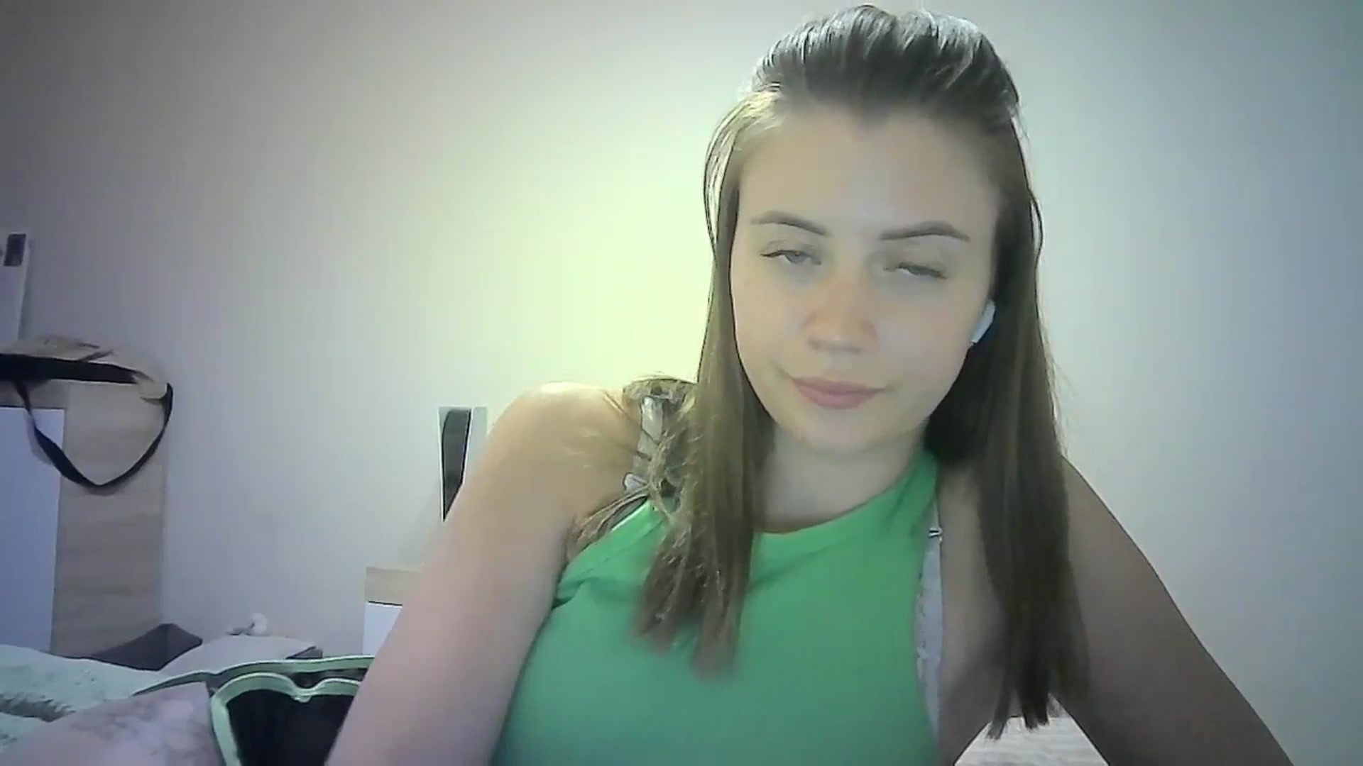 Gallery image thumbnail from Sulfate0's myfreecams stream on, 07/08/2024, 11:34 image 10 of 20