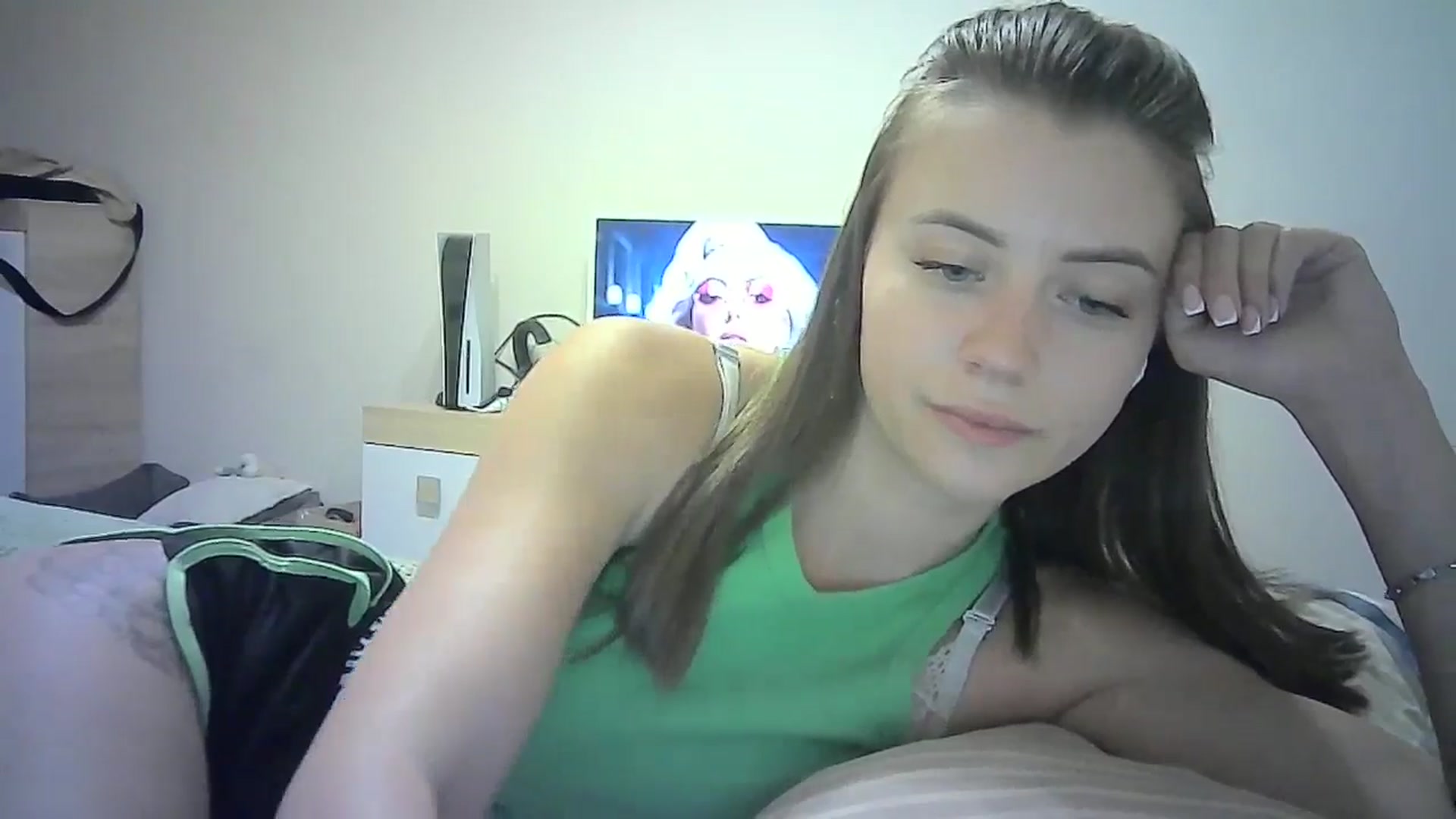 Gallery image thumbnail from Sulfate0's myfreecams stream on, 07/08/2024, 11:34 image 17 of 20