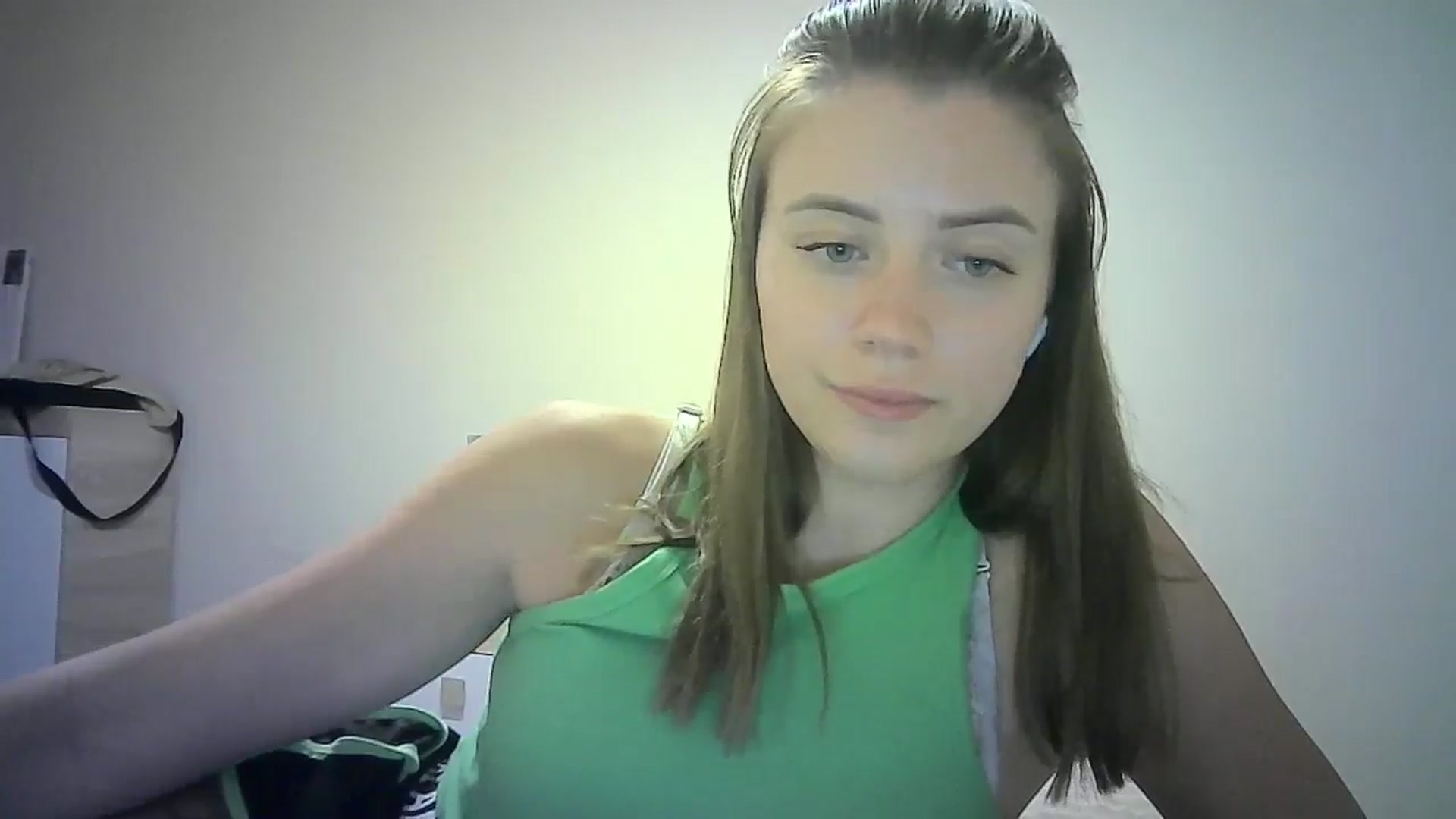 Gallery image thumbnail from Sulfate0's myfreecams stream on, 07/08/2024, 11:34 image 12 of 20