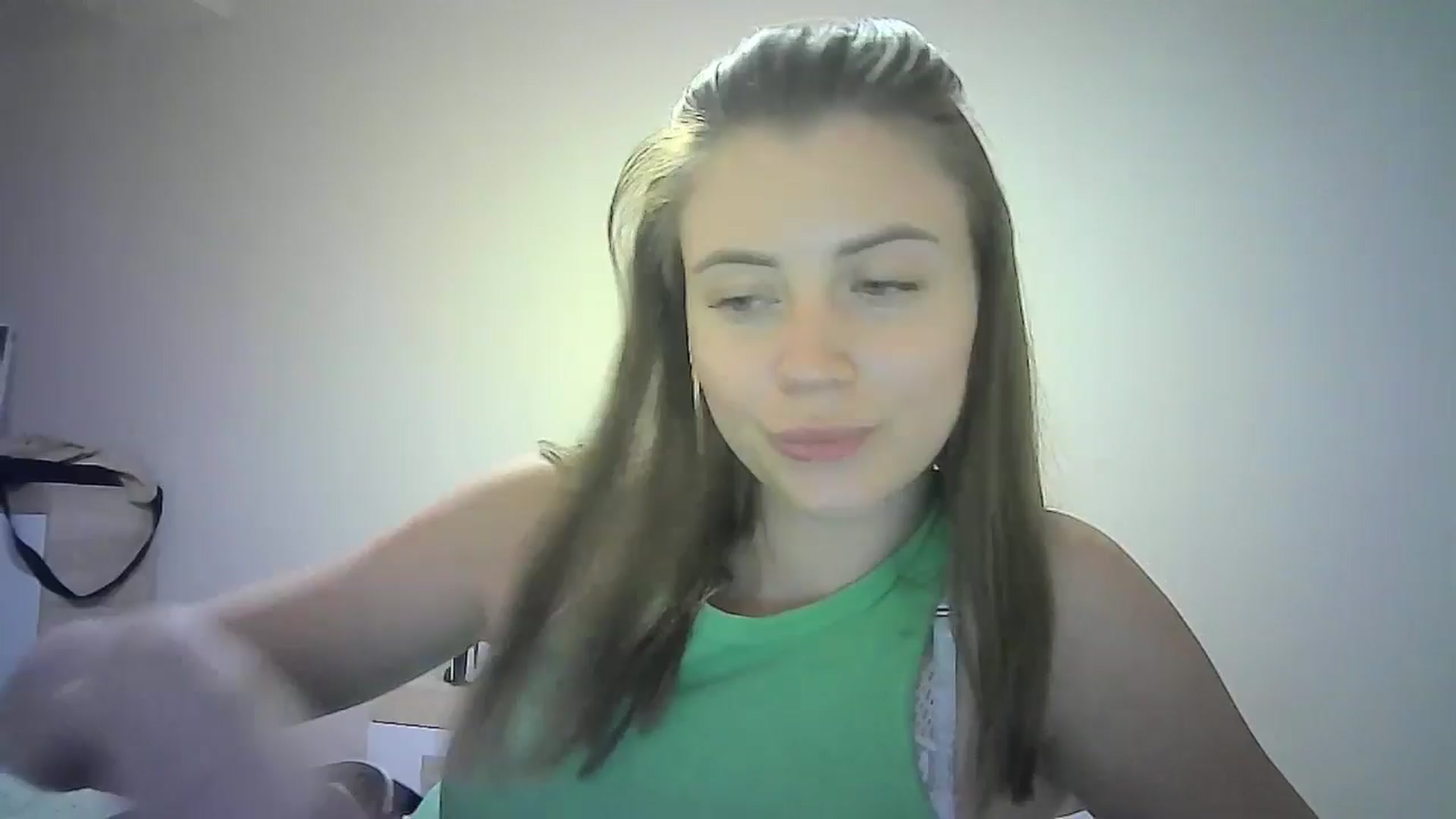 Gallery image thumbnail from Sulfate0's myfreecams stream on, 07/08/2024, 11:34 image 8 of 20