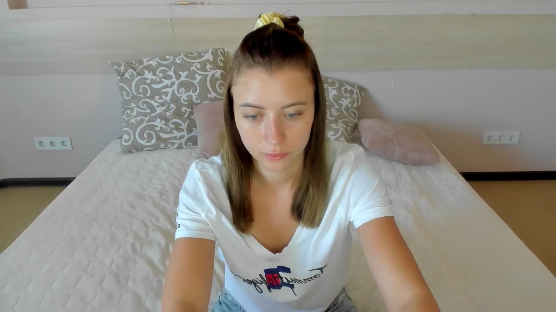 Gallery image thumbnail from Sulfate0's myfreecams stream on, 07/09/2024, 06:20 image 5 of 20