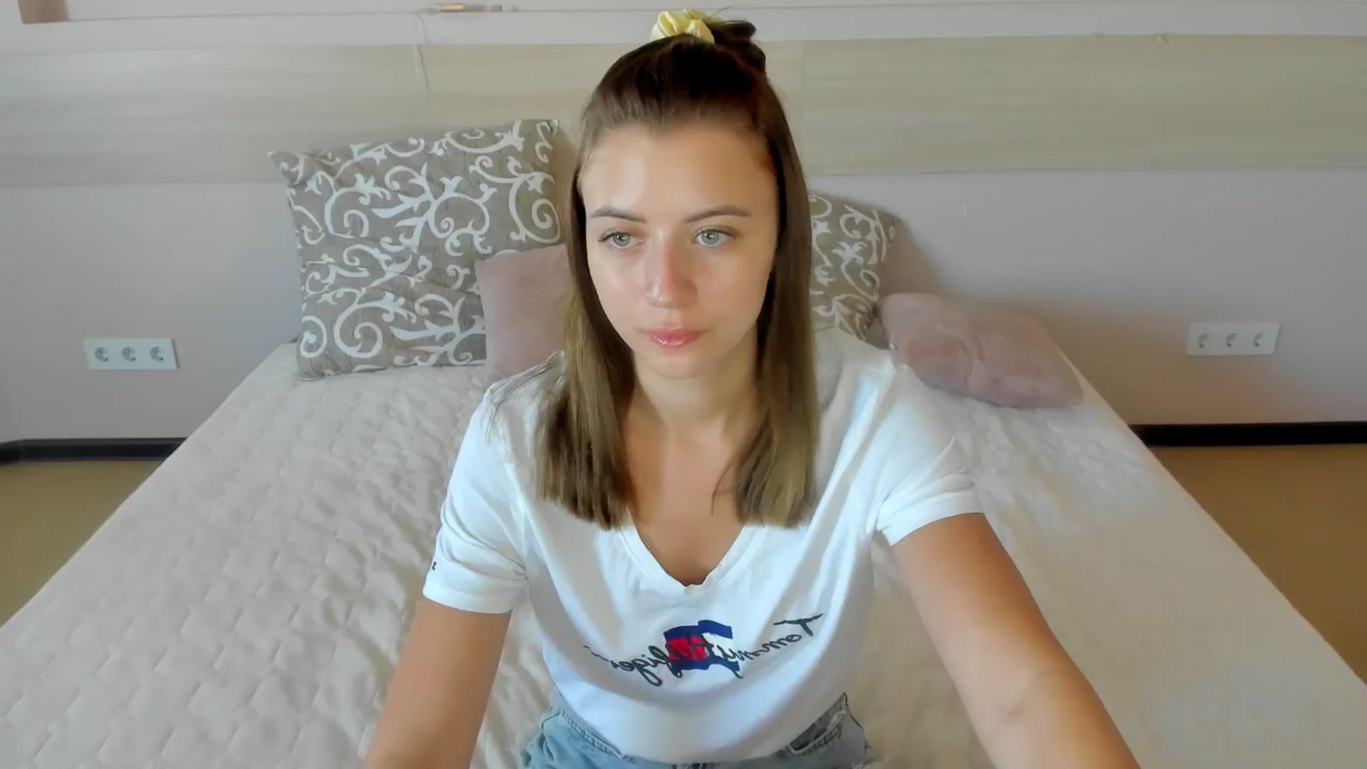 Gallery image thumbnail from Sulfate0's myfreecams stream on, 07/09/2024, 06:20 image 7 of 20