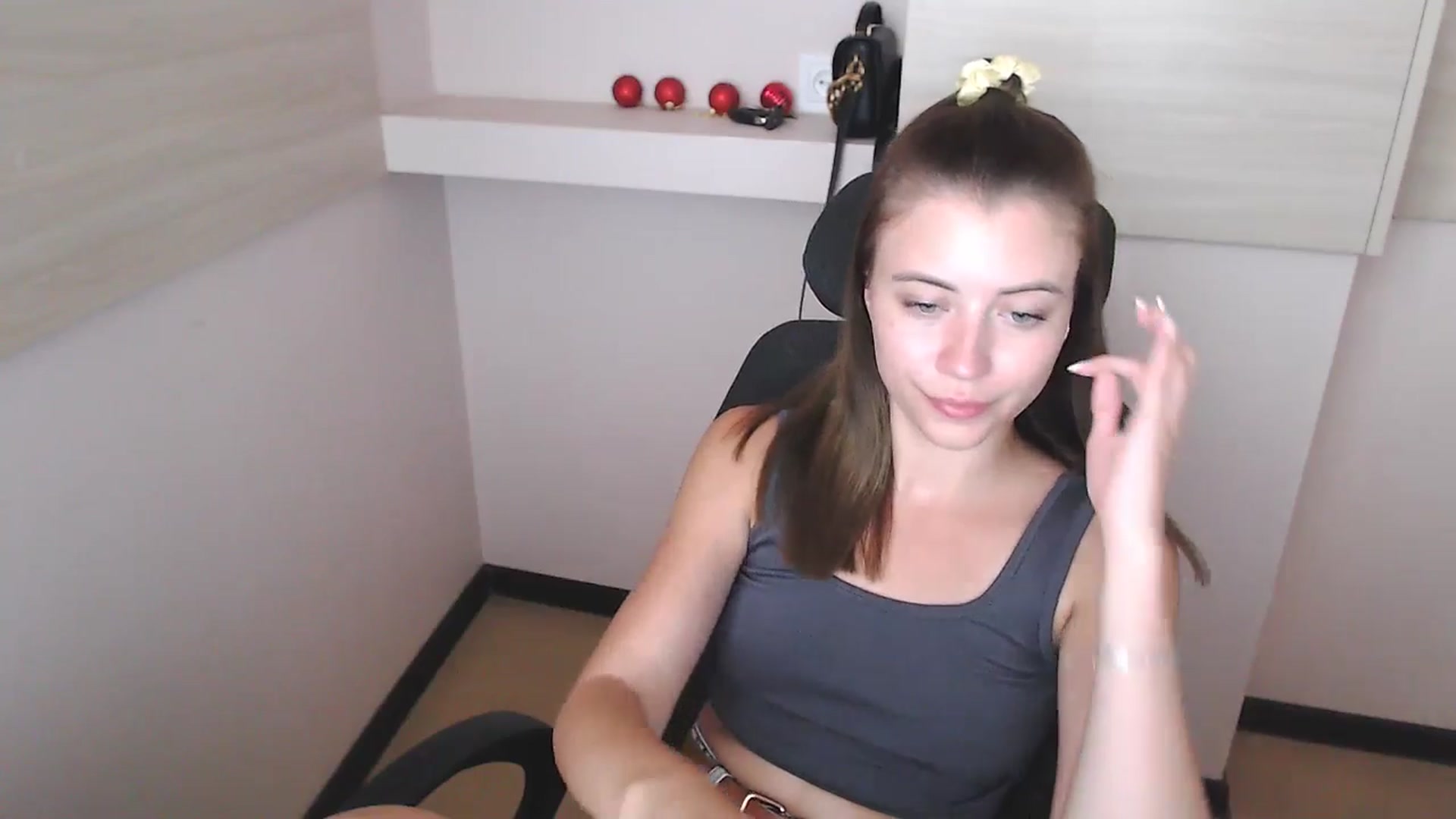 Gallery image thumbnail from Sulfate0's myfreecams stream on, 07/10/2024, 11:02 image 11 of 20