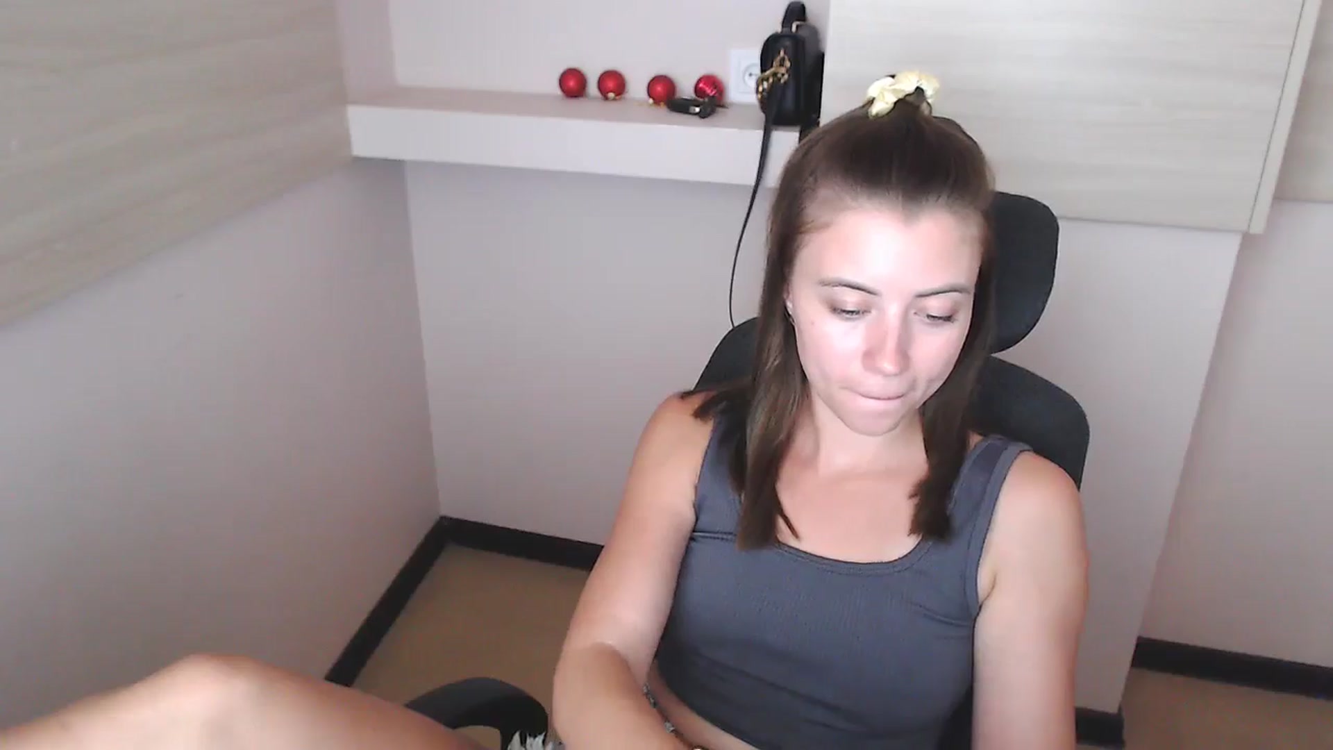 Gallery image thumbnail from Sulfate0's myfreecams stream on, 07/10/2024, 11:20 image 19 of 20