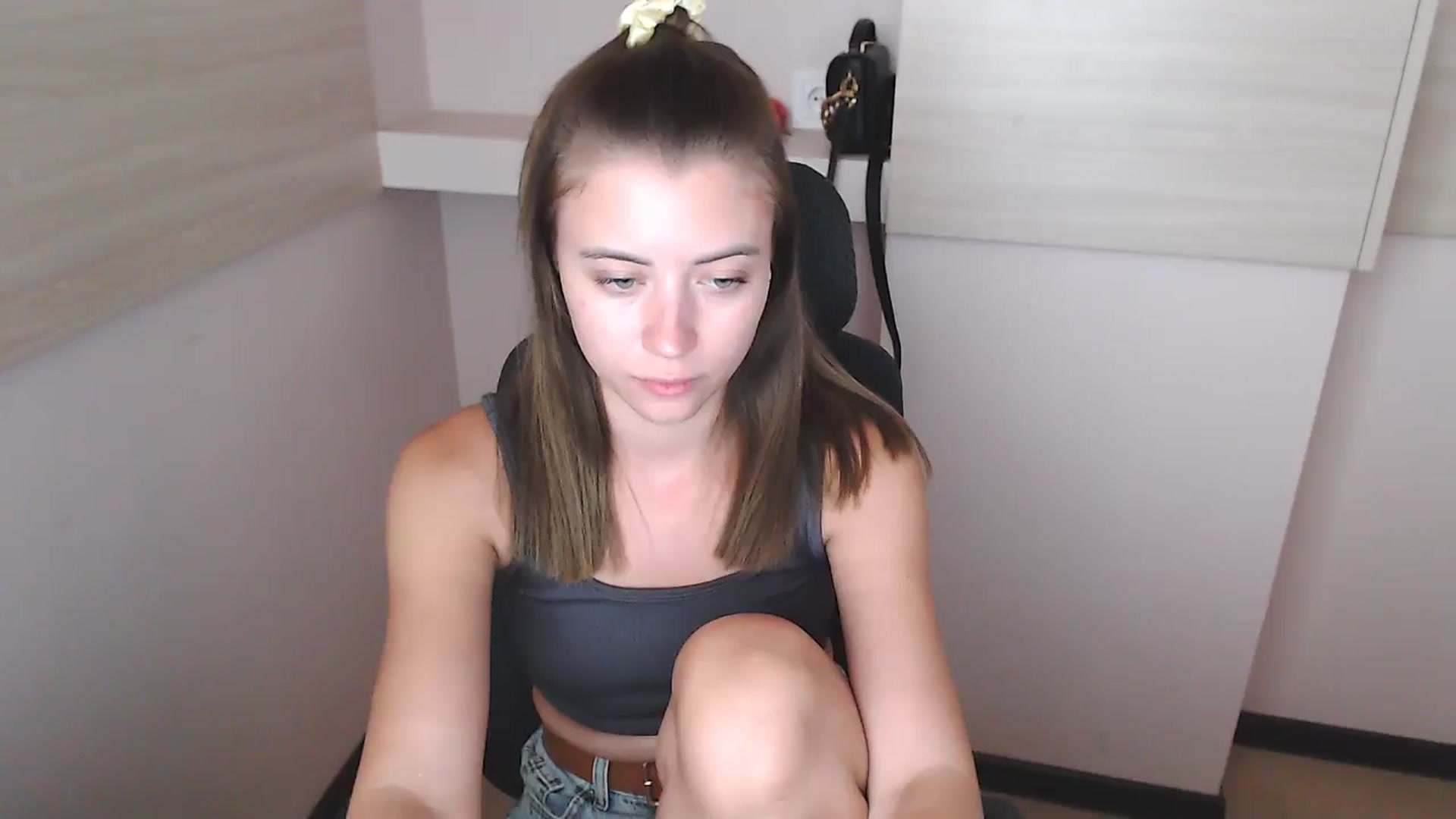 Gallery image thumbnail from Sulfate0's myfreecams stream on, 07/10/2024, 12:05 image 1 of 20
