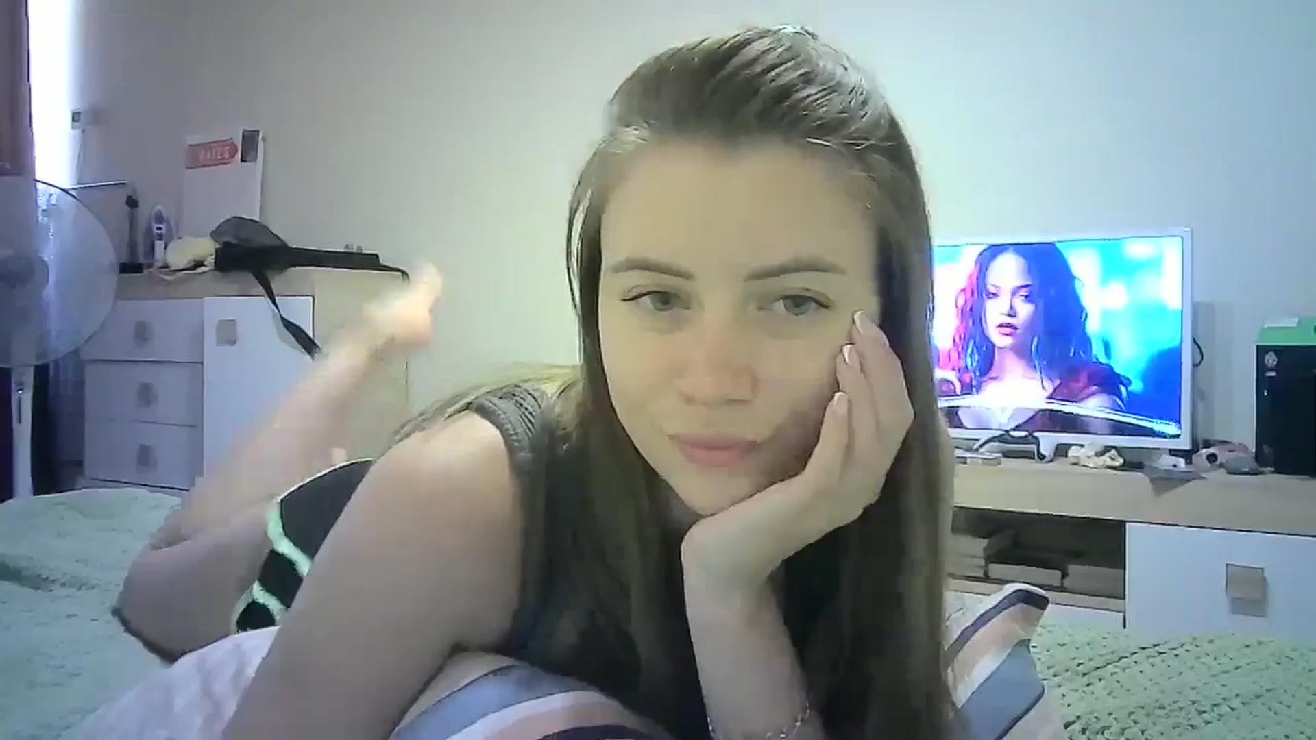 Gallery image thumbnail from Sulfate0's myfreecams stream on, 07/11/2024, 09:48 image 8 of 20