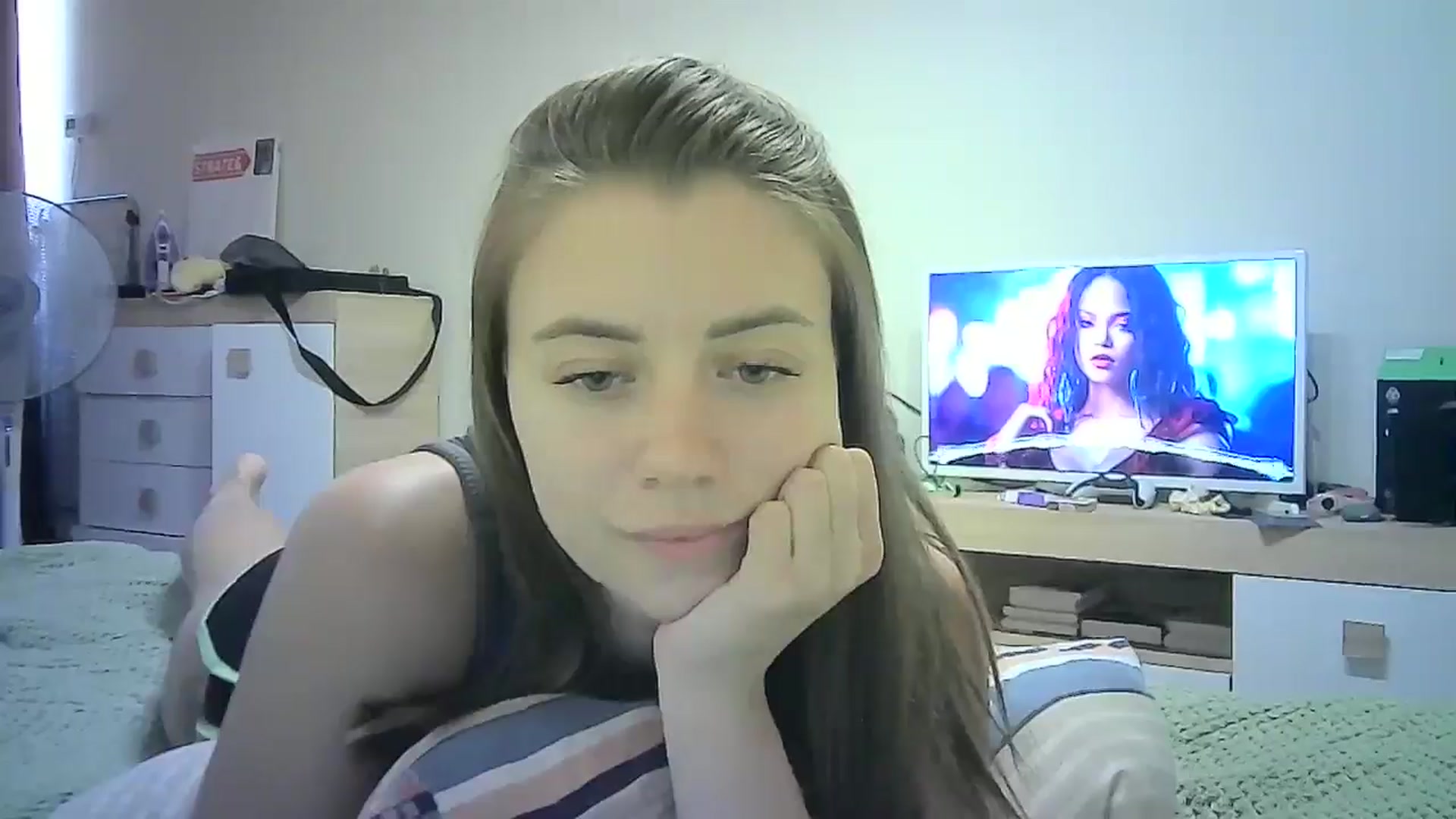 Gallery image thumbnail from Sulfate0's myfreecams stream on, 07/11/2024, 09:48 image 12 of 20