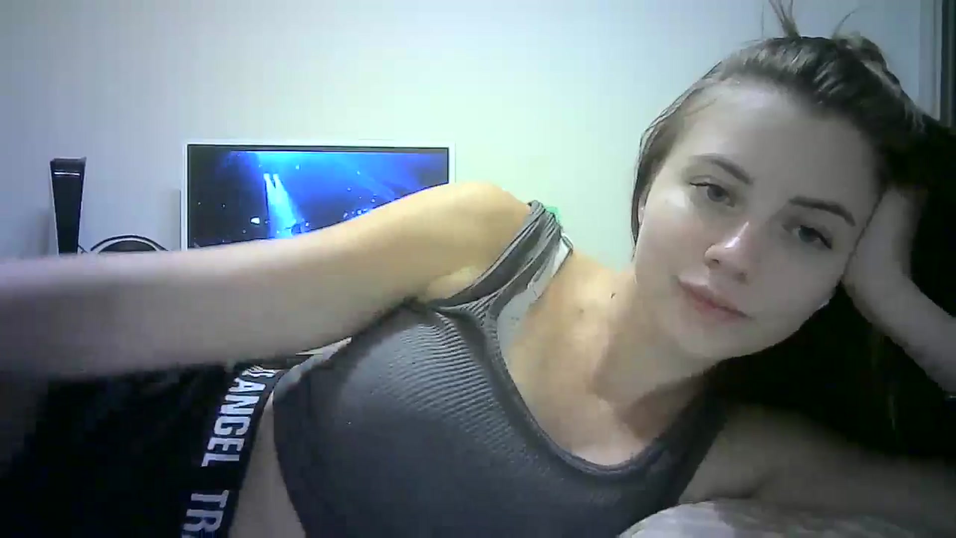 Gallery image thumbnail from Sulfate0's myfreecams stream on, 07/11/2024, 12:03 image 20 of 20