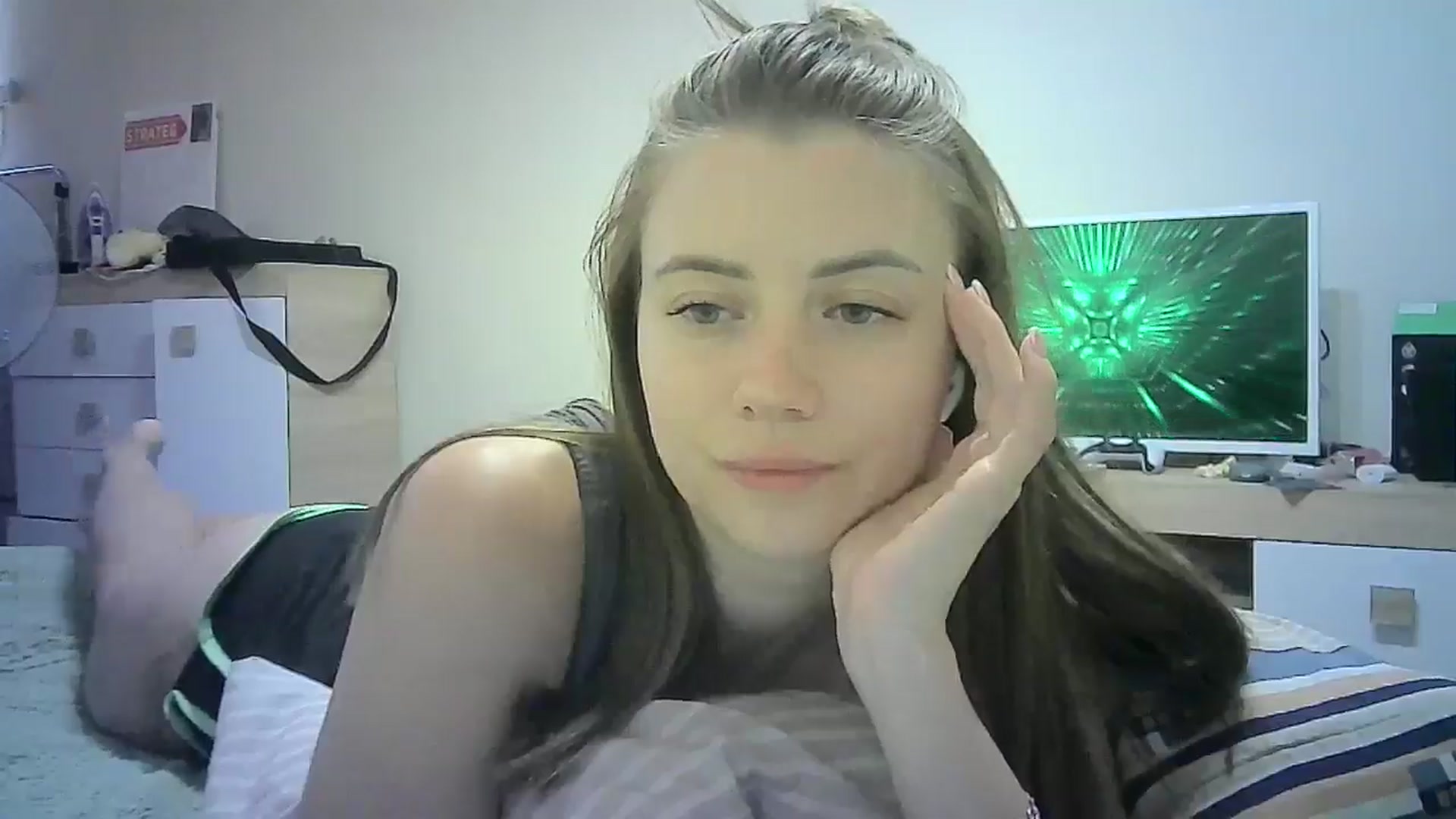 Gallery image thumbnail from Sulfate0's myfreecams stream on, 07/11/2024, 12:03 image 13 of 20