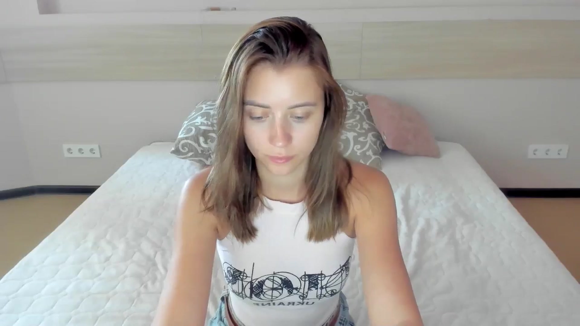 Gallery image thumbnail from Sulfate0's myfreecams stream on, 07/12/2024, 10:22 image 16 of 20