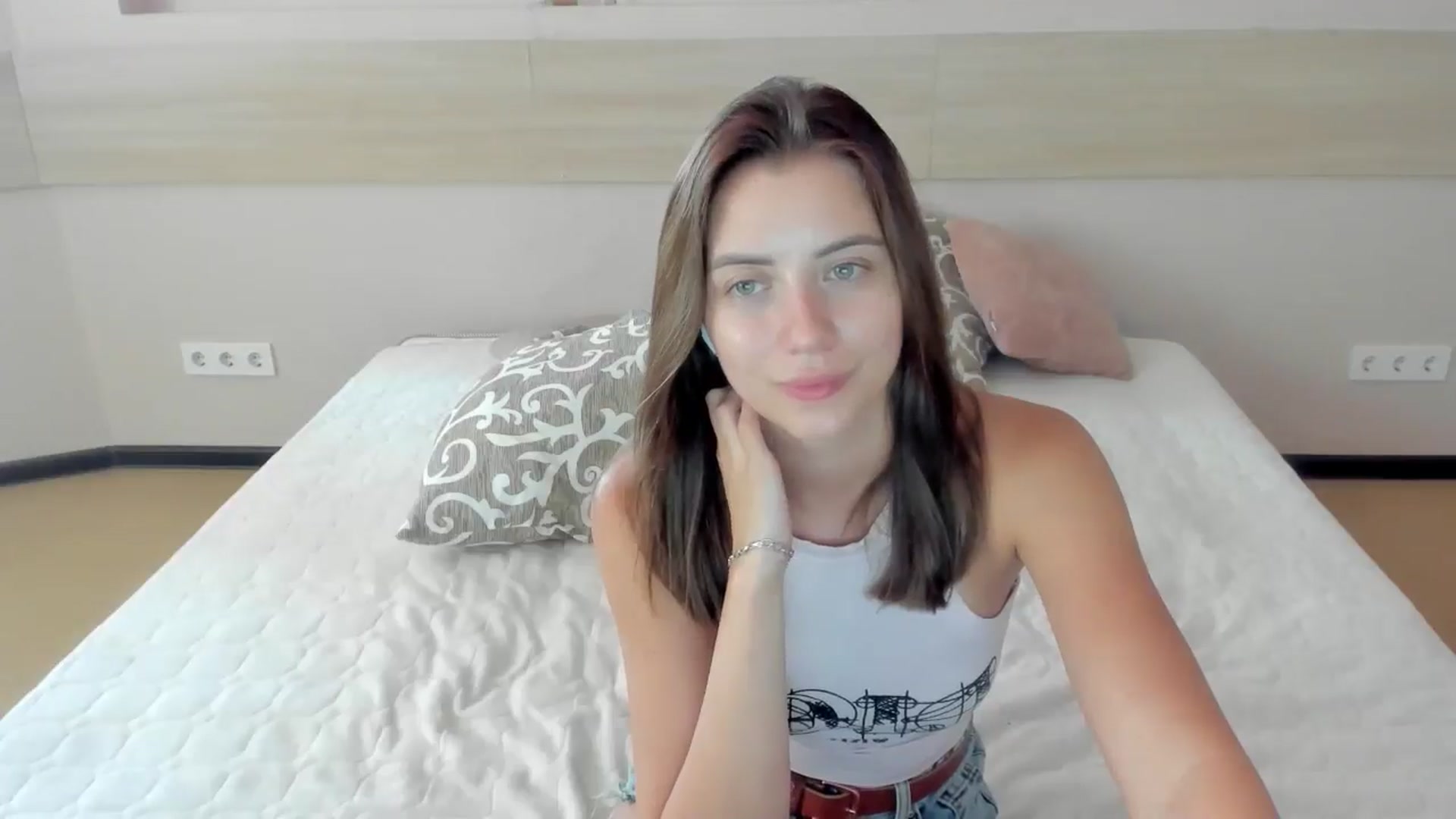 Gallery image thumbnail from Sulfate0's myfreecams stream on, 07/12/2024, 11:44 image 14 of 20
