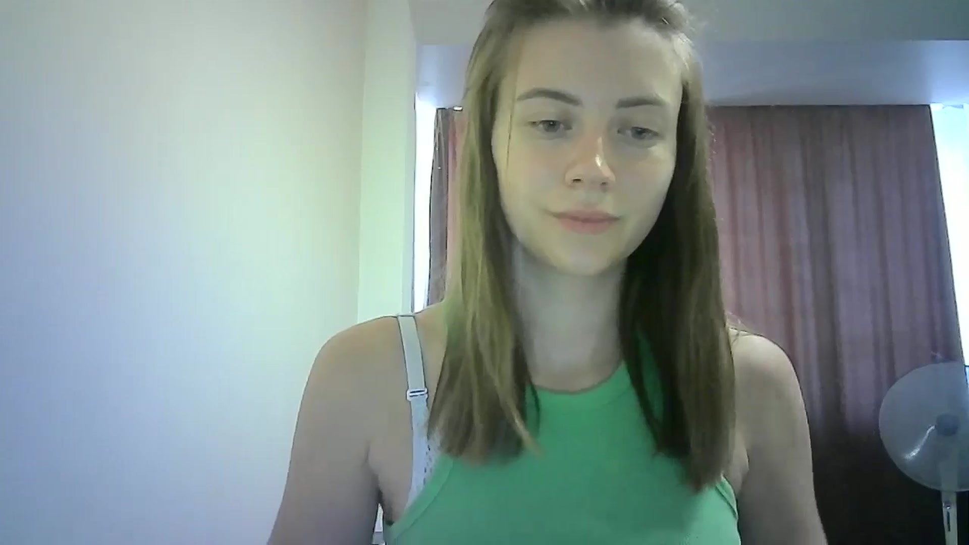 Gallery image thumbnail from Sulfate0's myfreecams stream on, 07/13/2024, 07:41 image 16 of 20