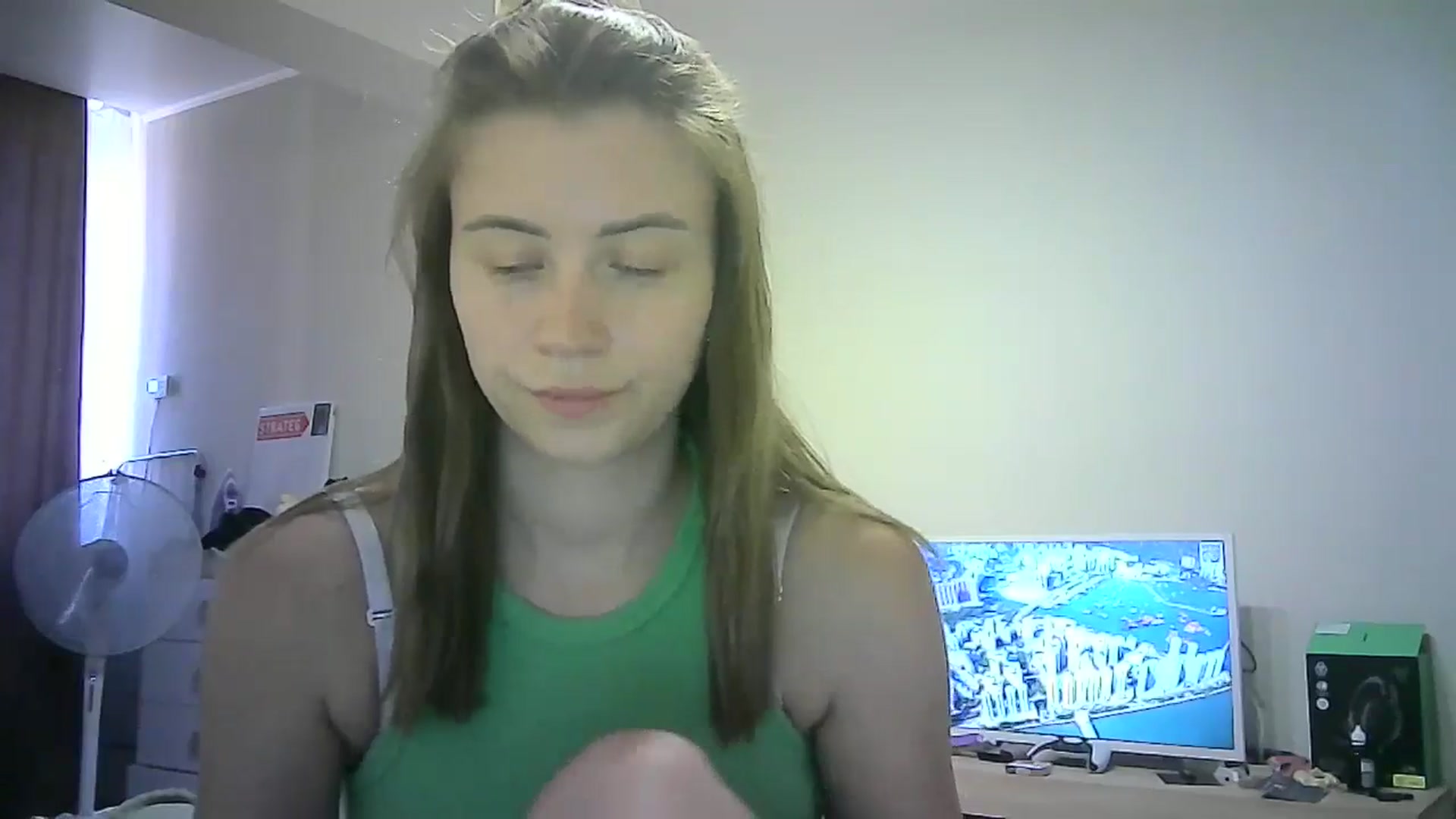 Gallery image thumbnail from Sulfate0's myfreecams stream on, 07/13/2024, 07:41 image 6 of 20